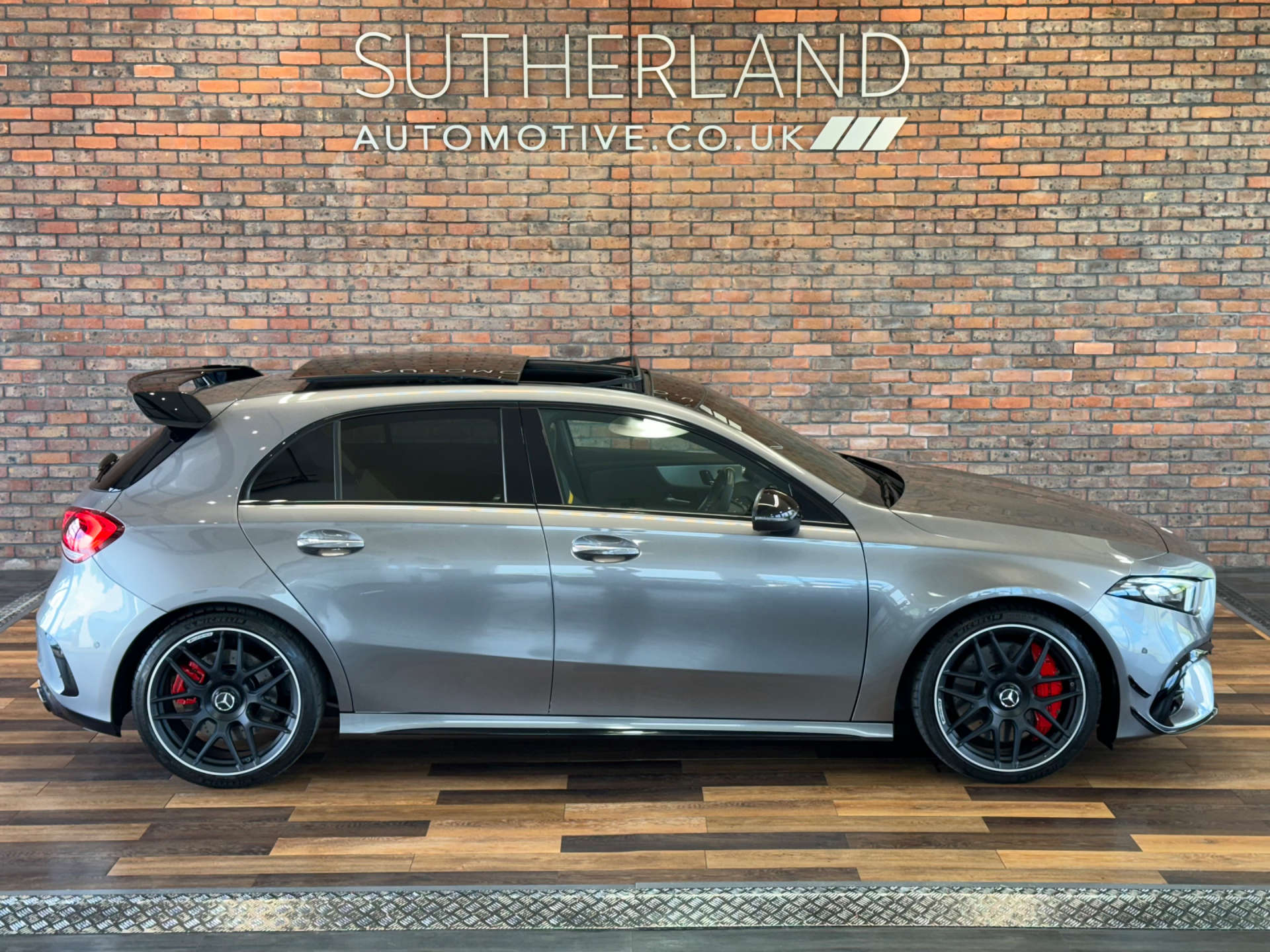MERCEDES-BENZ A-CLASS 2.0 AMG A 45 S 4Matic+ + Auto 4WD 5dr #3