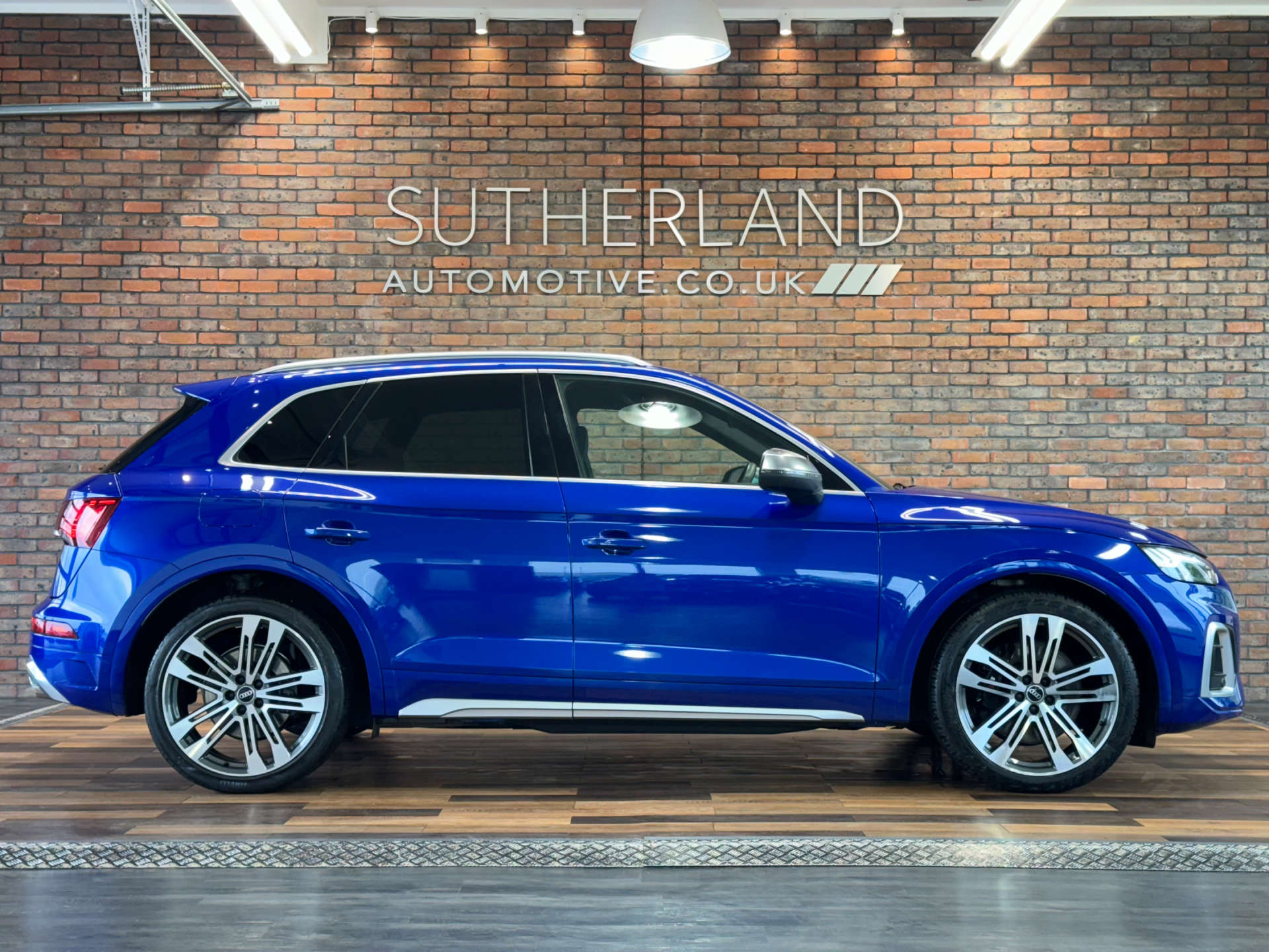 AUDI Q5 3.0 SQ5 TDI MHEV Quattro Auto 4WD 5dr #2