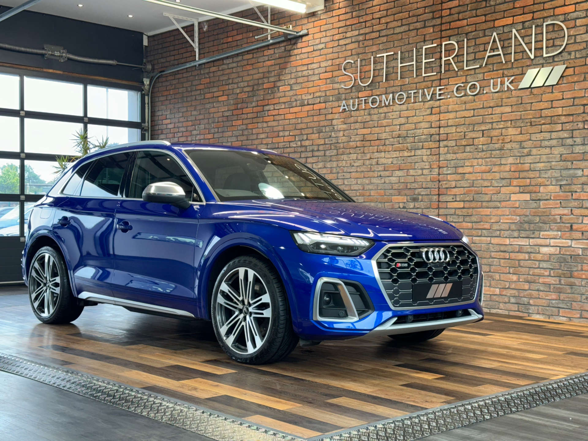 AUDI Q5 3.0 SQ5 TDI MHEV Quattro Auto 4WD 5dr #4