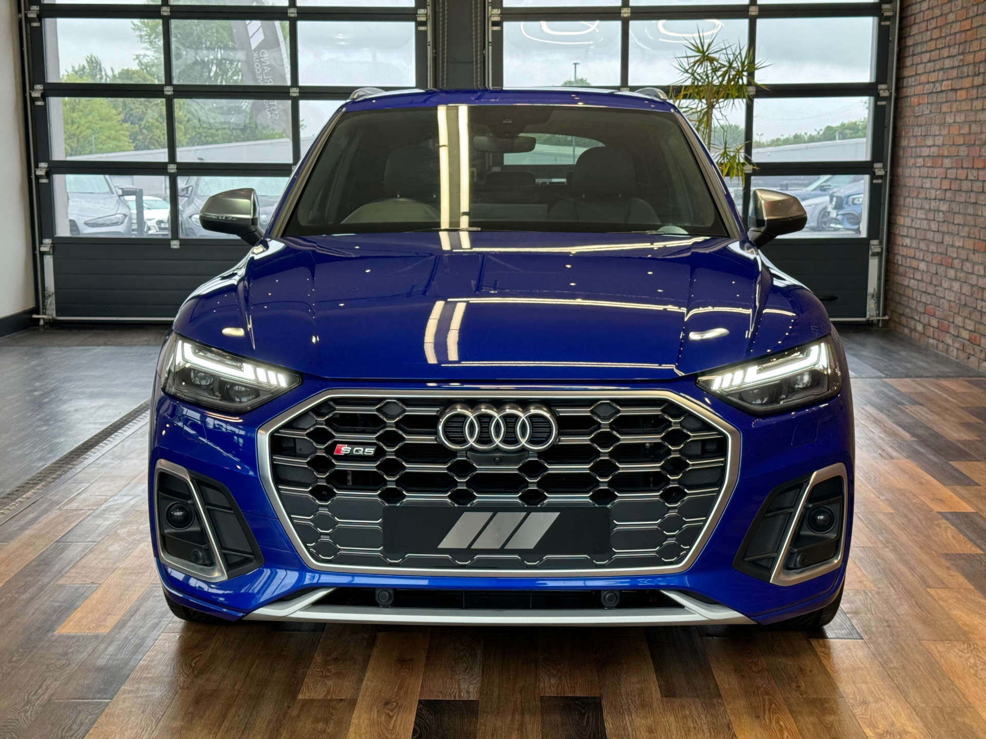AUDI Q5 3.0 SQ5 TDI MHEV Quattro Auto 4WD 5dr #10