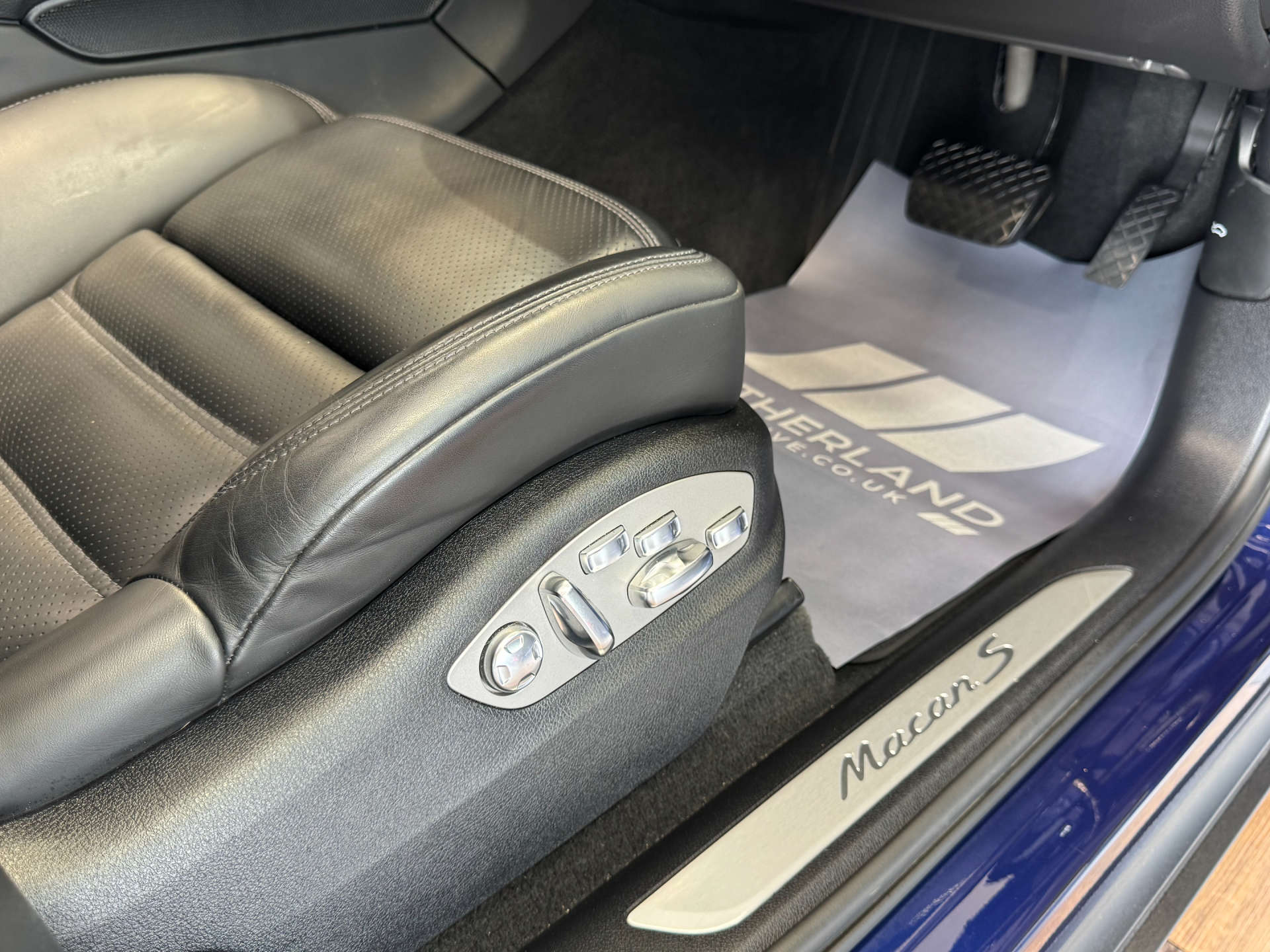 PORSCHE MACAN 2.9 Macan S Semi-Auto 4WD 5dr #38