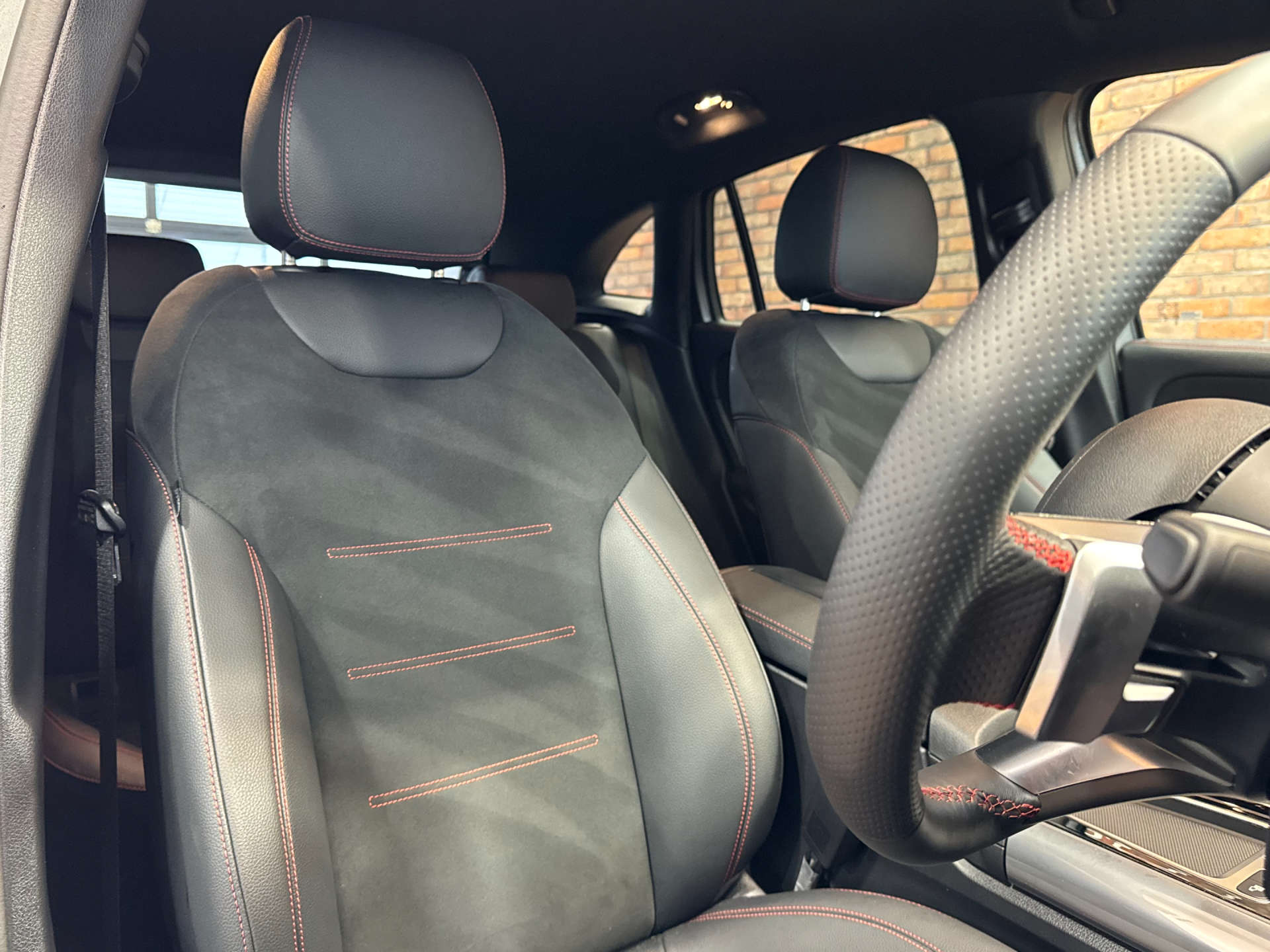 MERCEDES-BENZ GLA 1.3 GLA 200 AMG Line Executive MHEV A 5dr #30