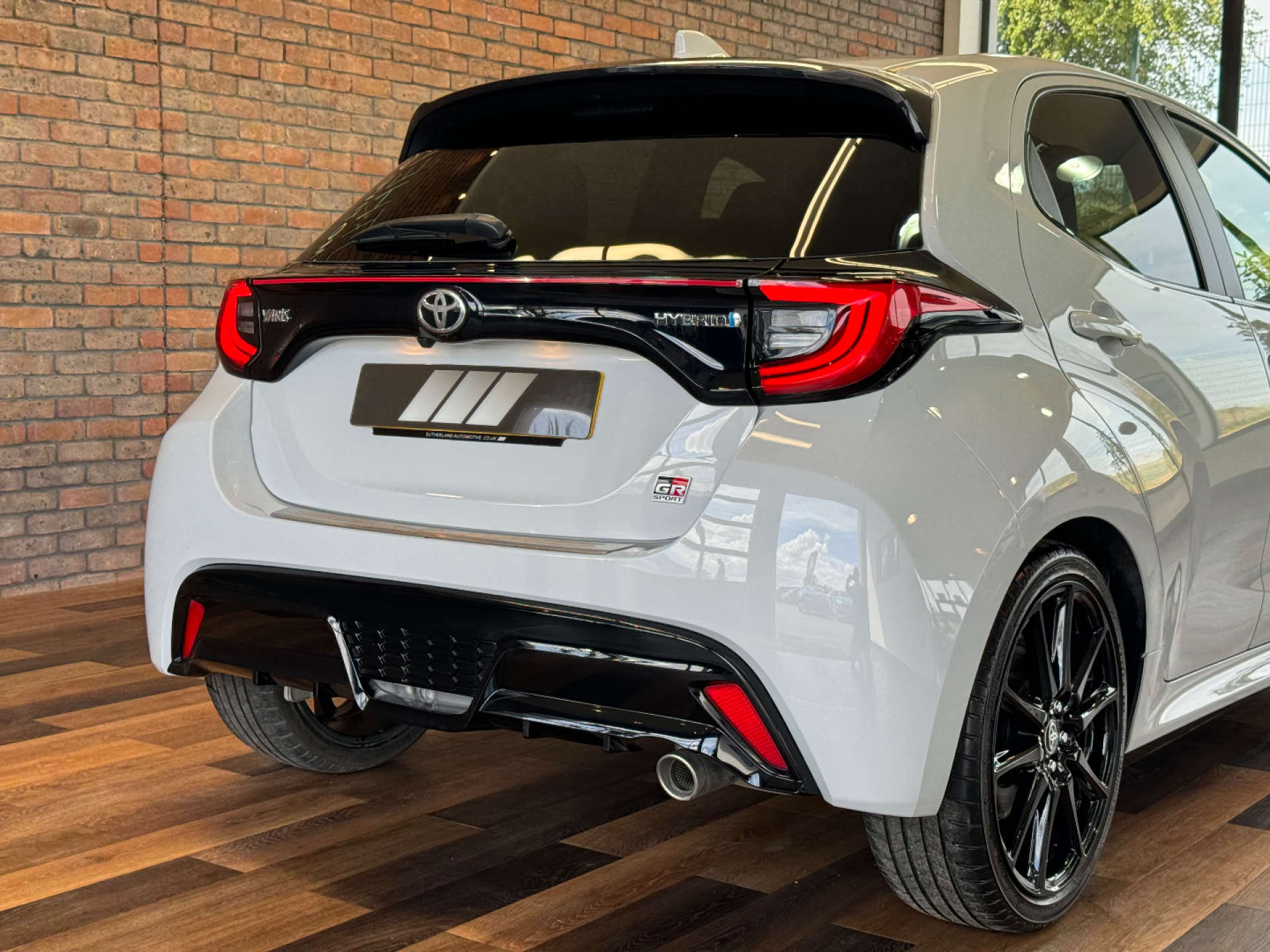 TOYOTA YARIS 1.5 Yaris GR Sport HEV CVT 5dr #22