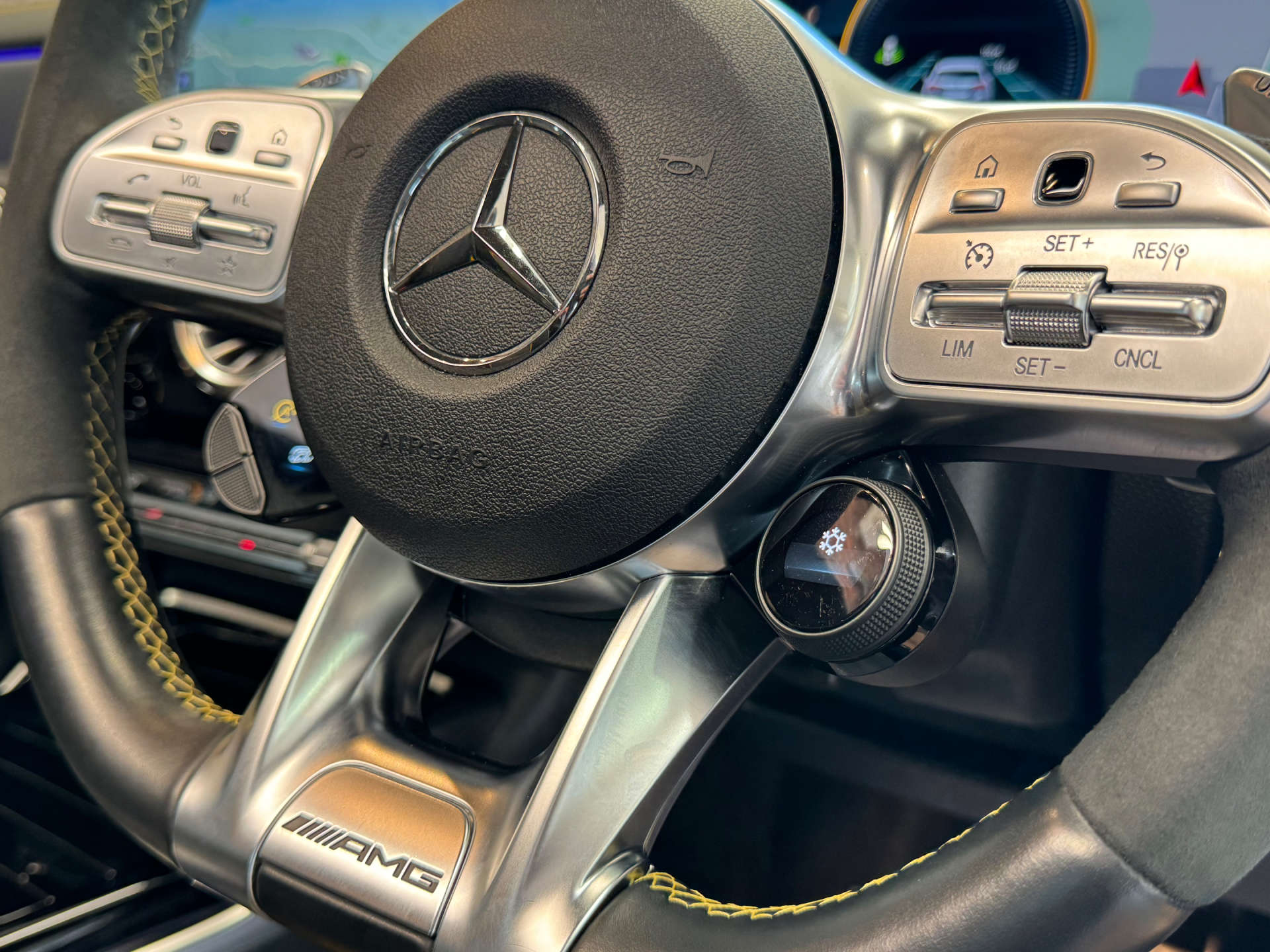 MERCEDES-BENZ A-CLASS 2.0 AMG A 45 S 4Matic+ + Auto 4WD 5dr #72