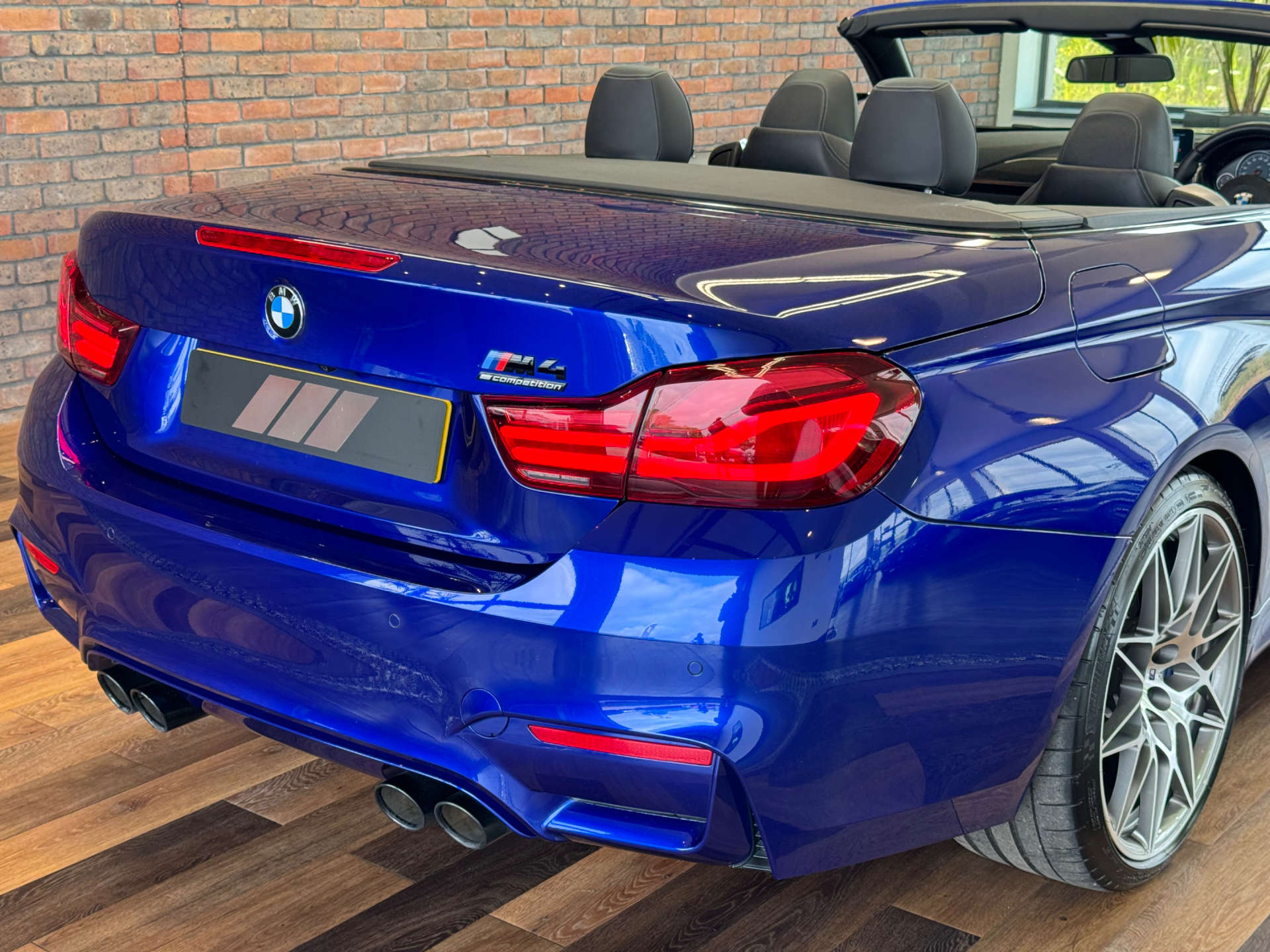 BMW 4 SERIES 3.0 M4 Competition Edition Package Semi-Auto 2dr #23
