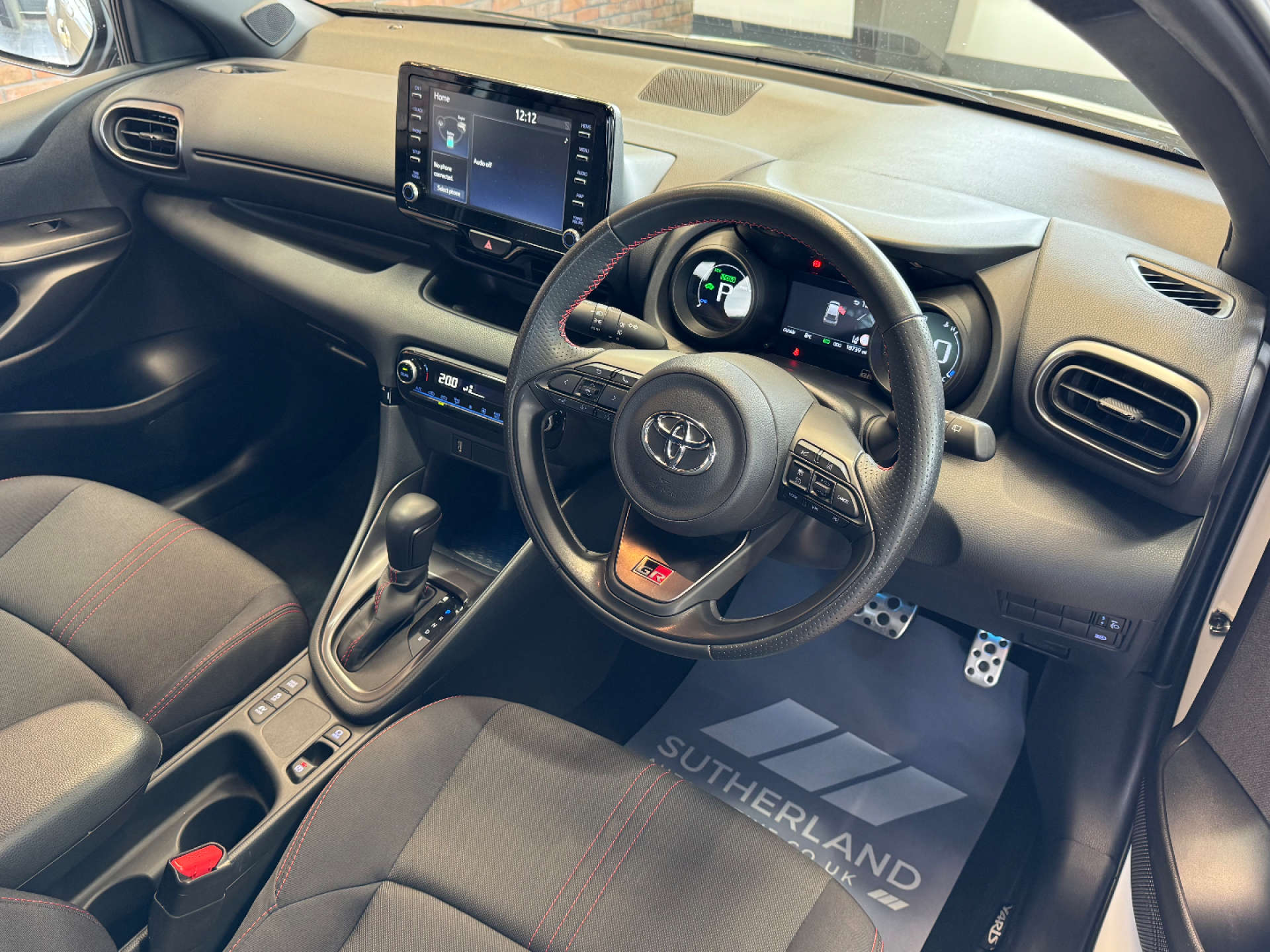 TOYOTA YARIS 1.5 Yaris GR Sport HEV CVT 5dr #31