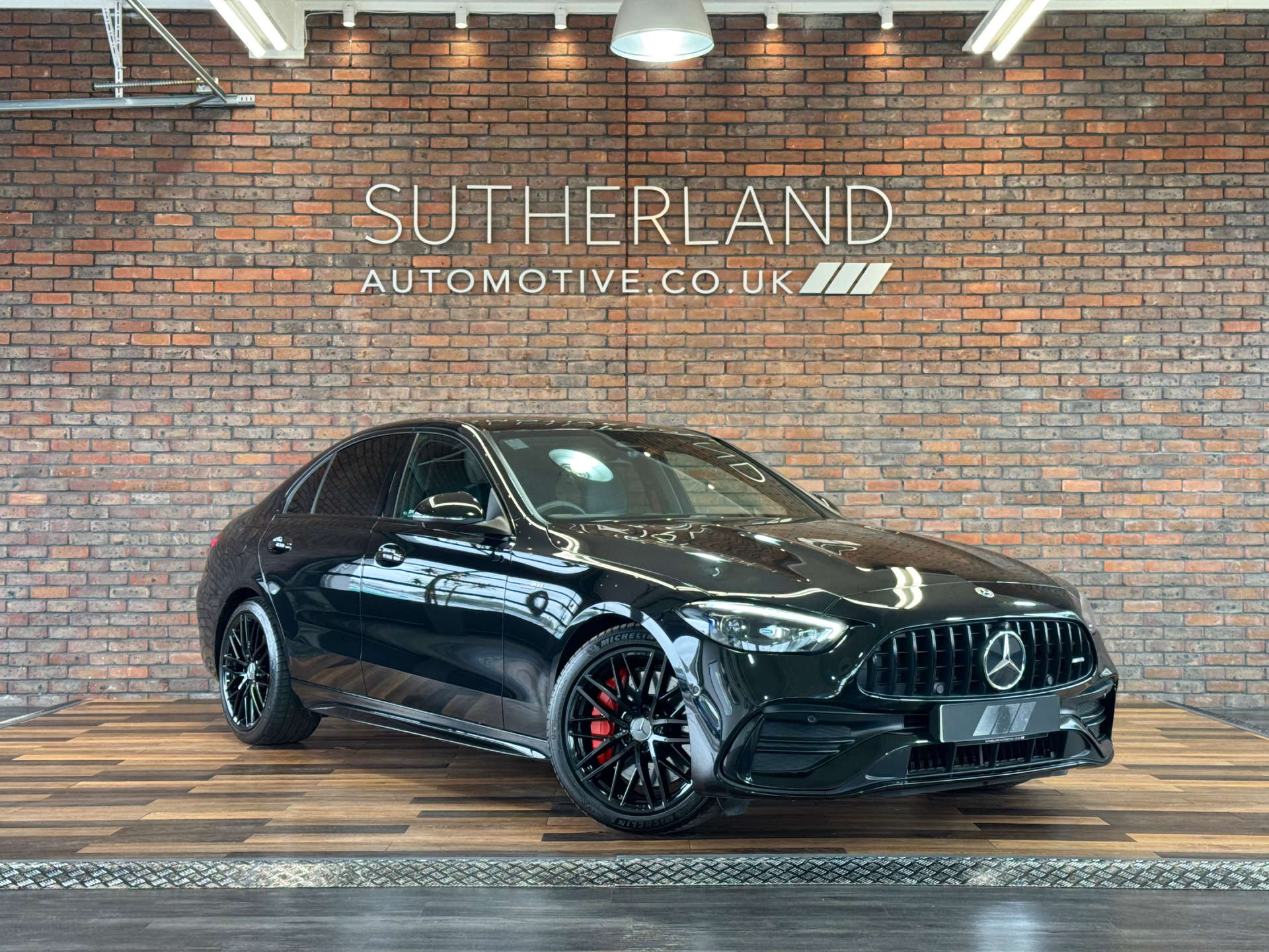 MERCEDES-BENZ C-CLASS 2.0 AMG C 43 Premium MHEV 4Matic A 4WD 4dr #0