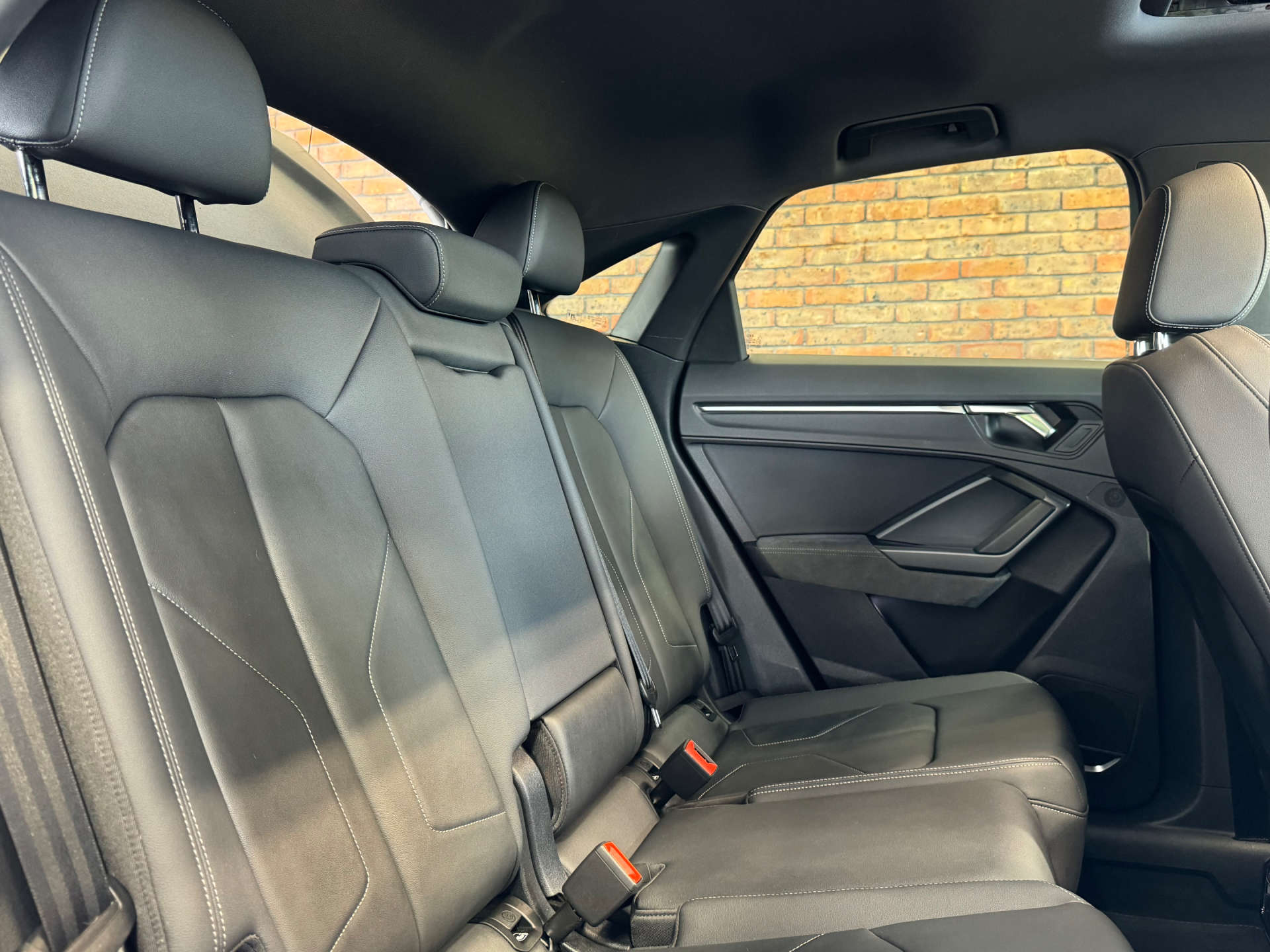 AUDI Q3 1.5 Q3 Sportback 35 TFSI MHEV Vorsprung Semi-Auto 5dr #25