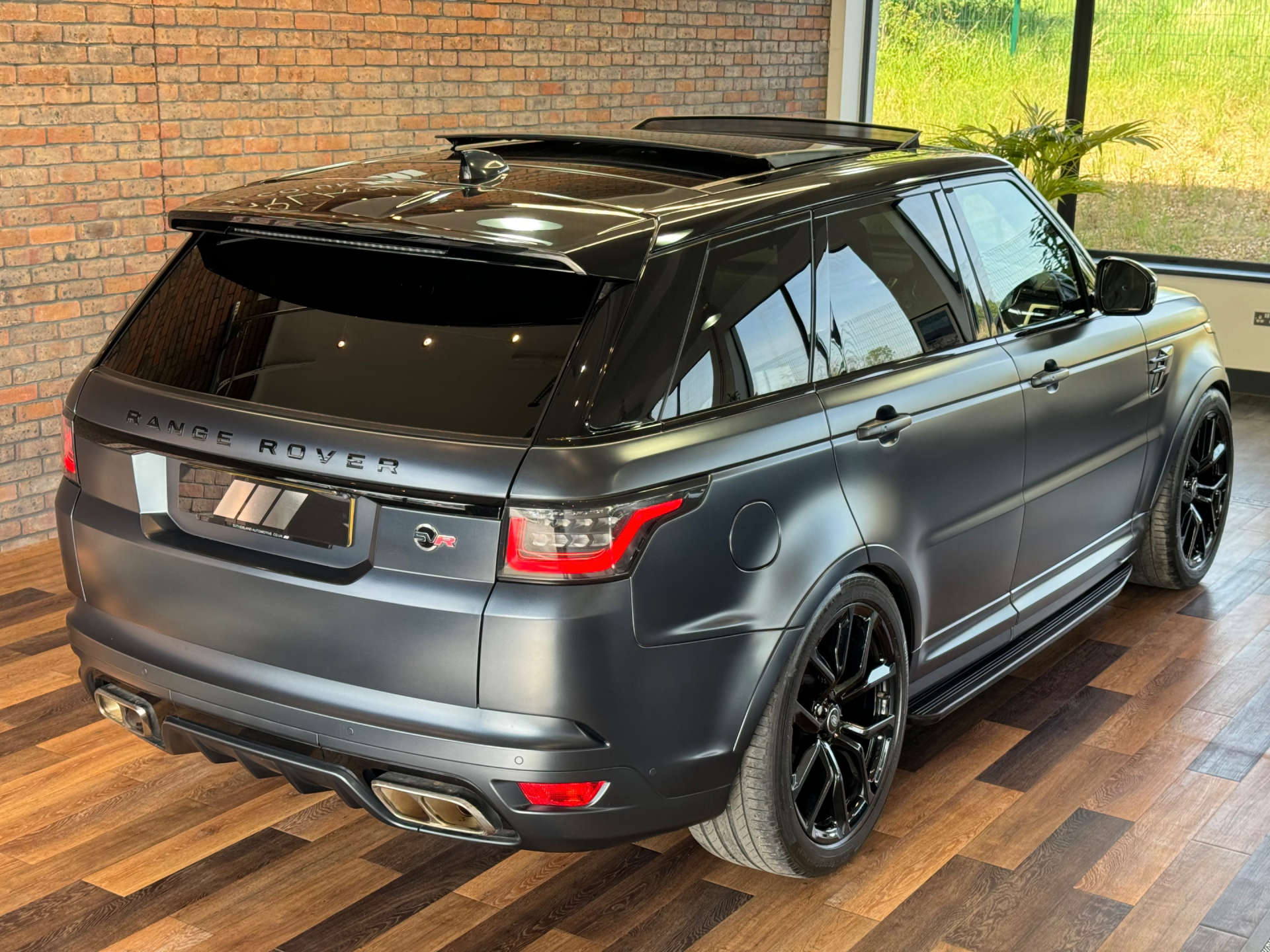 LAND ROVER RANGE ROVER SPORT 5.0 Range Rover Sport SVR S/C Auto 4WD 5dr #7