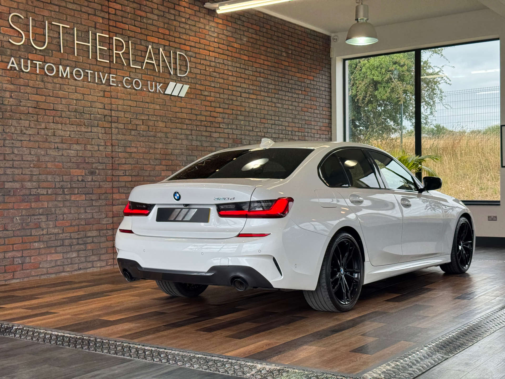 BMW 3 SERIES 2.0 320d M Sport Auto 4dr #6