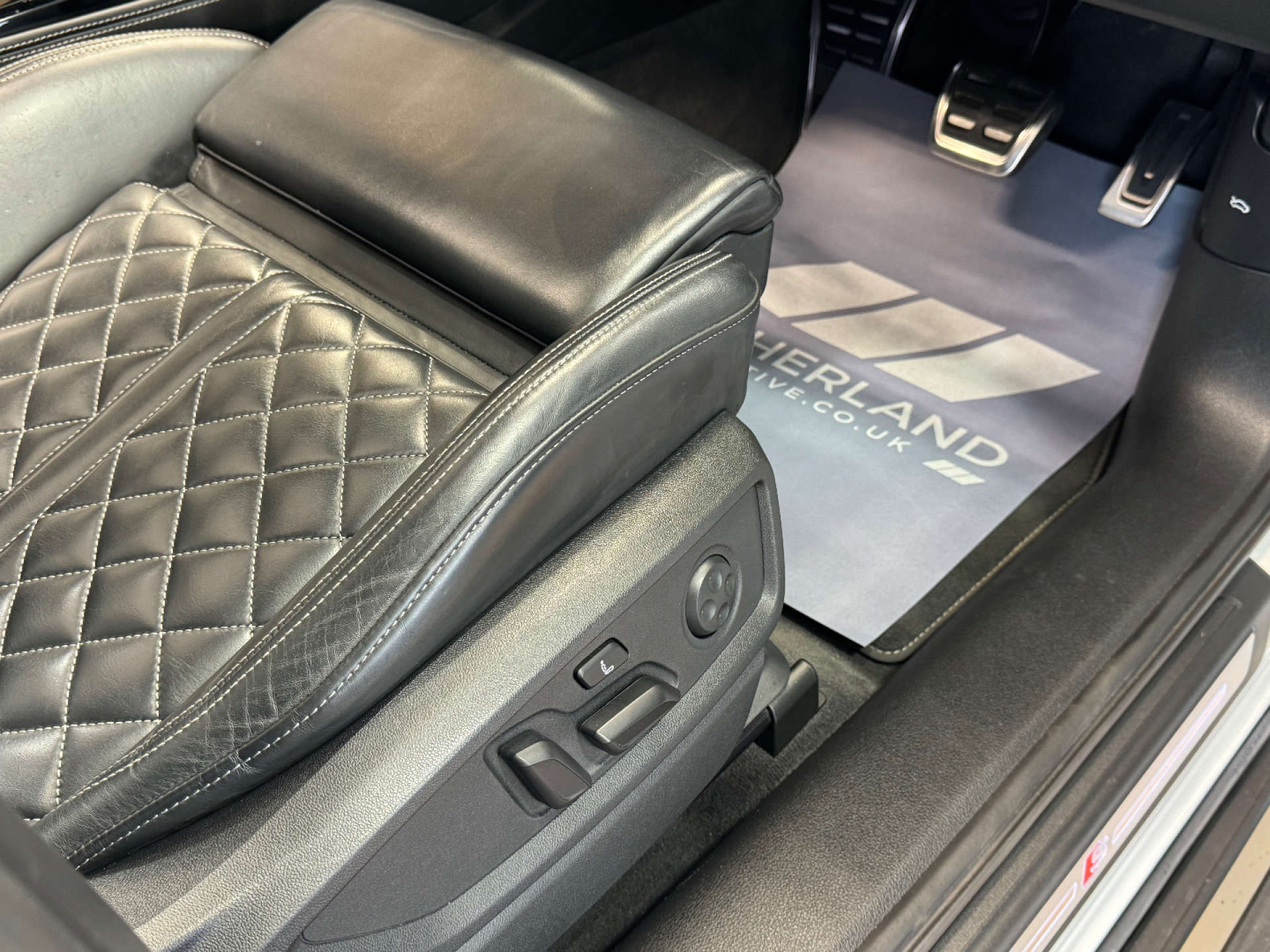 AUDI Q5 2.0 Q5 Vorsprung 40 TDI MHEV Quattro Semi-Auto 4WD 5dr #40