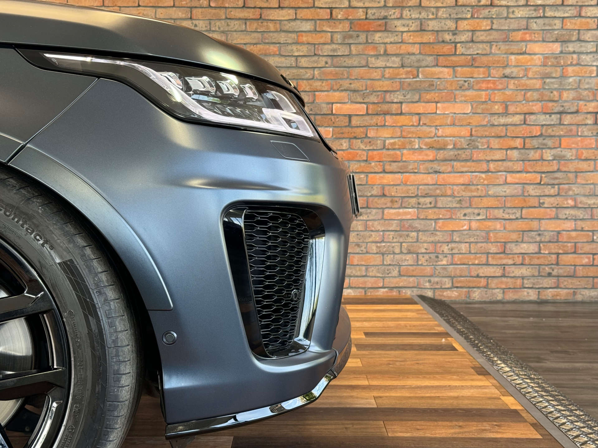 LAND ROVER RANGE ROVER SPORT 5.0 Range Rover Sport SVR S/C Auto 4WD 5dr #14