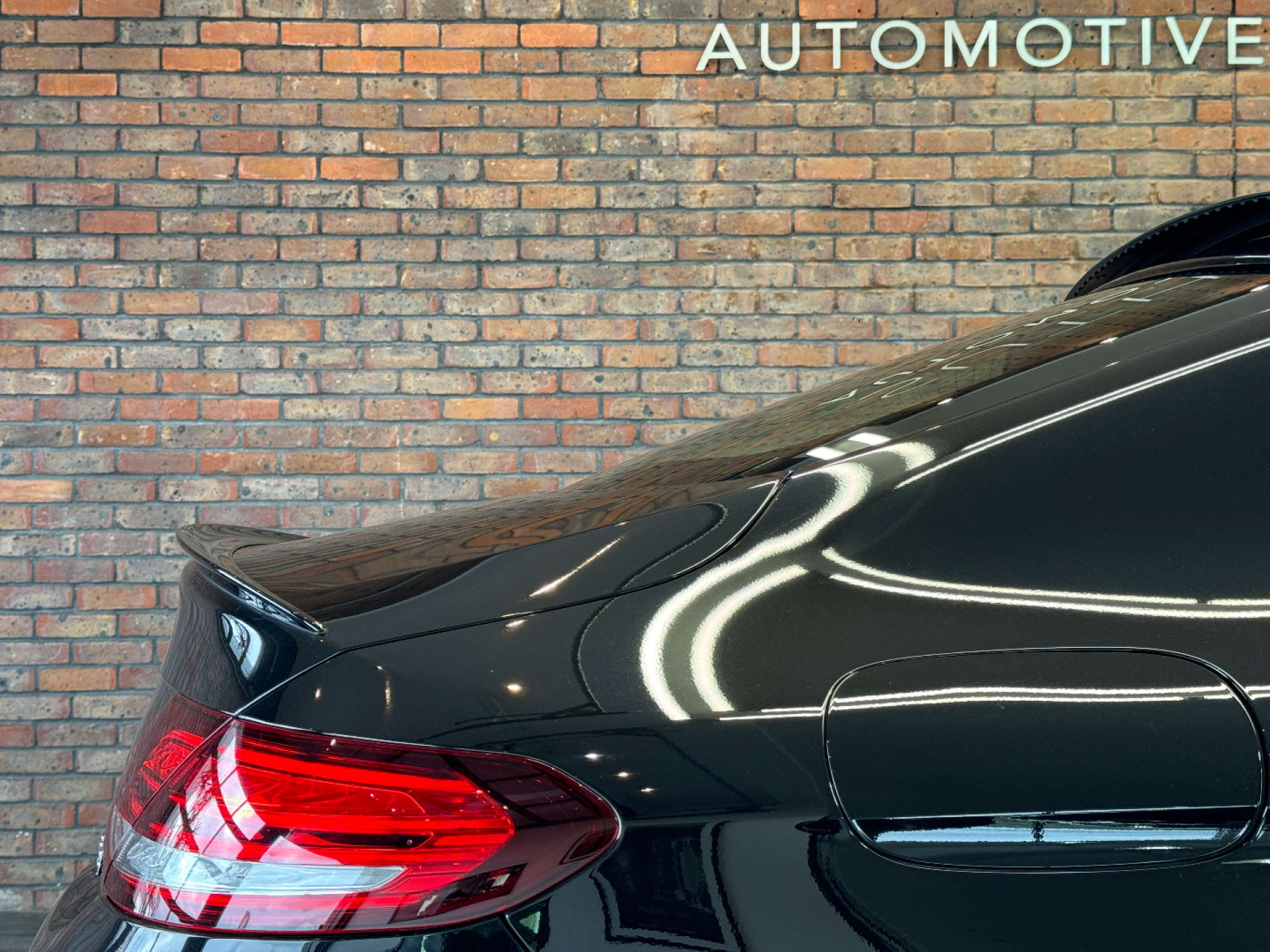 MERCEDES-BENZ C-CLASS 3.0 AMG C 43 Premium+ 4Matic Auto 4WD 2dr #16