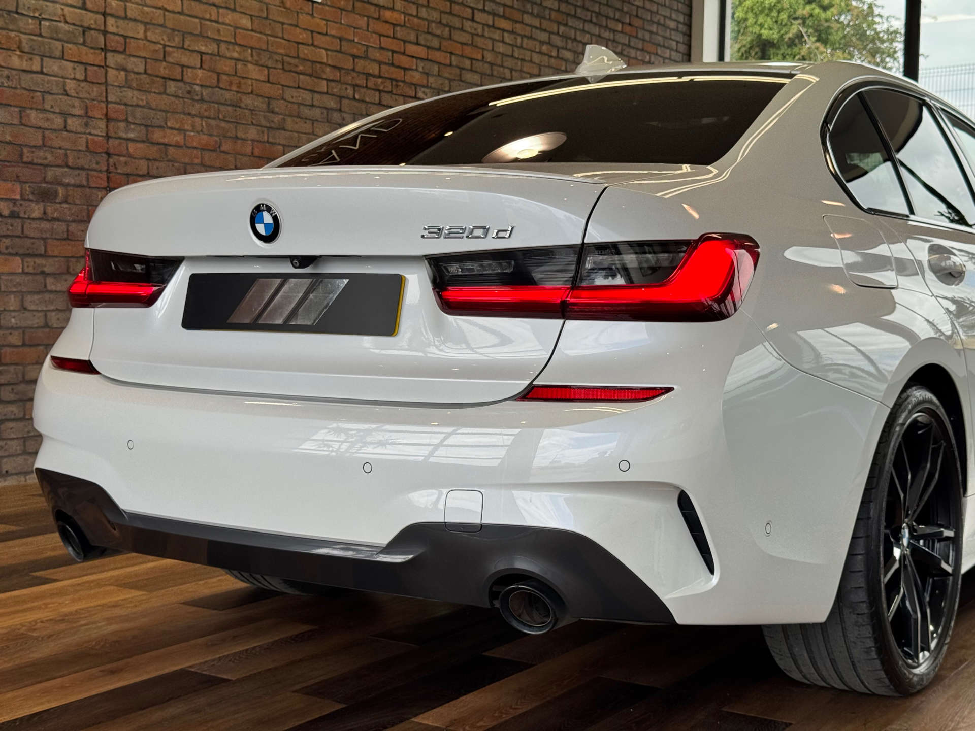 BMW 3 SERIES 2.0 320d M Sport Auto 4dr #20