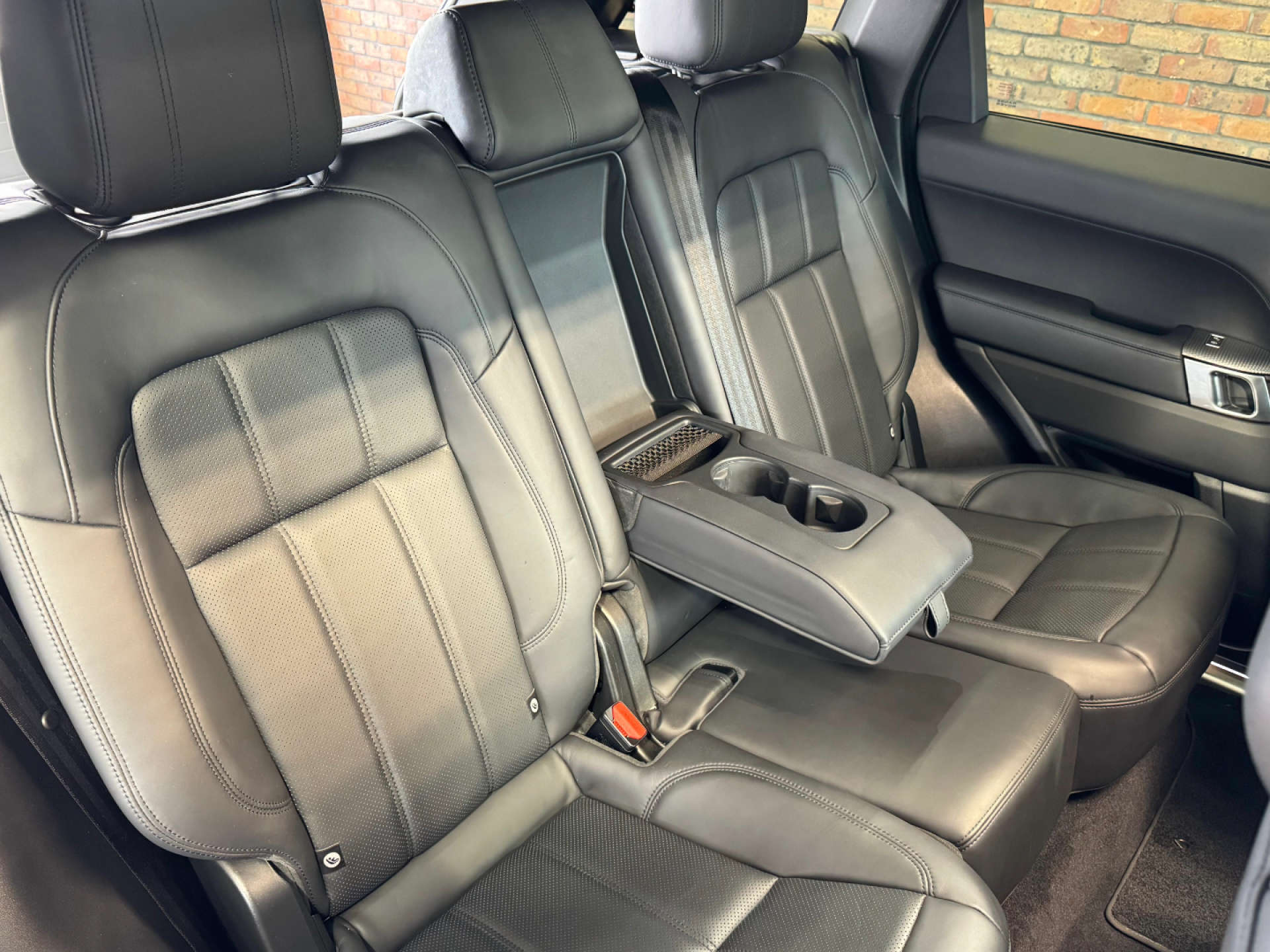 LAND ROVER RANGE ROVER SPORT 3.0 Range Rover Sport HSE Dynamic SDV6 Auto 4WD 5dr #43
