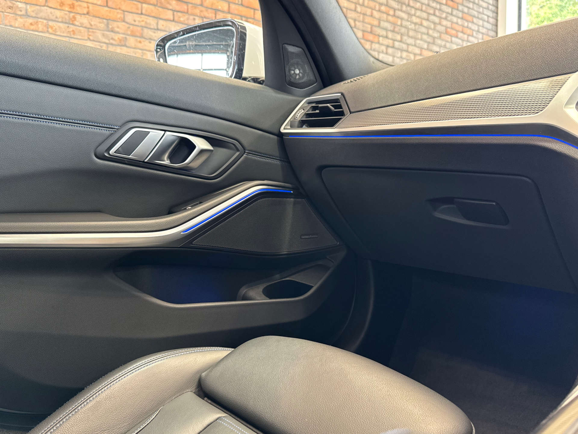 BMW 3 SERIES 2.0 320d M Sport Auto 4dr #59