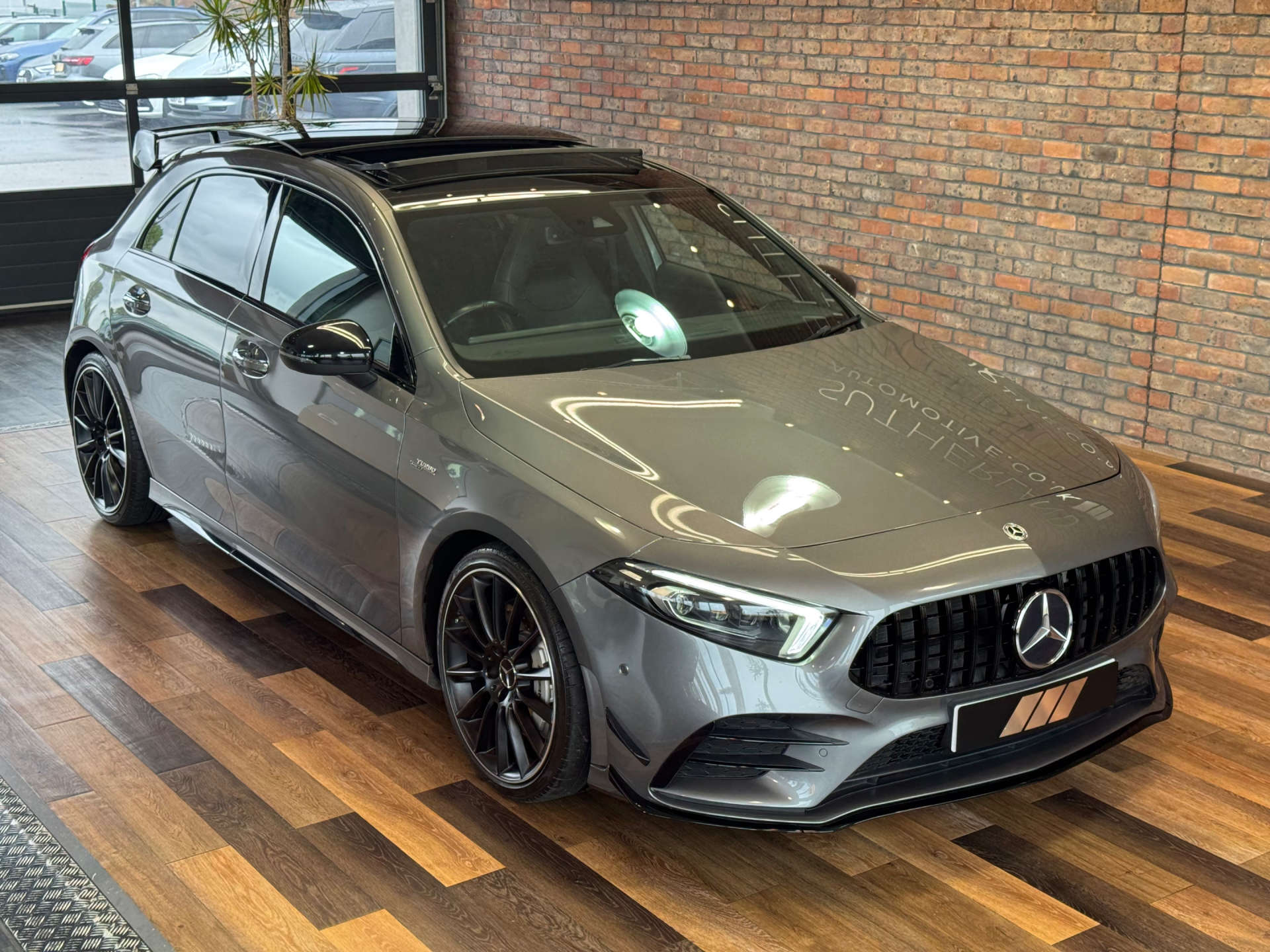 MERCEDES-BENZ A-CLASS 2.0 AMG A 35 Premium+ 4Matic Edition Auto 4WD 5dr #5