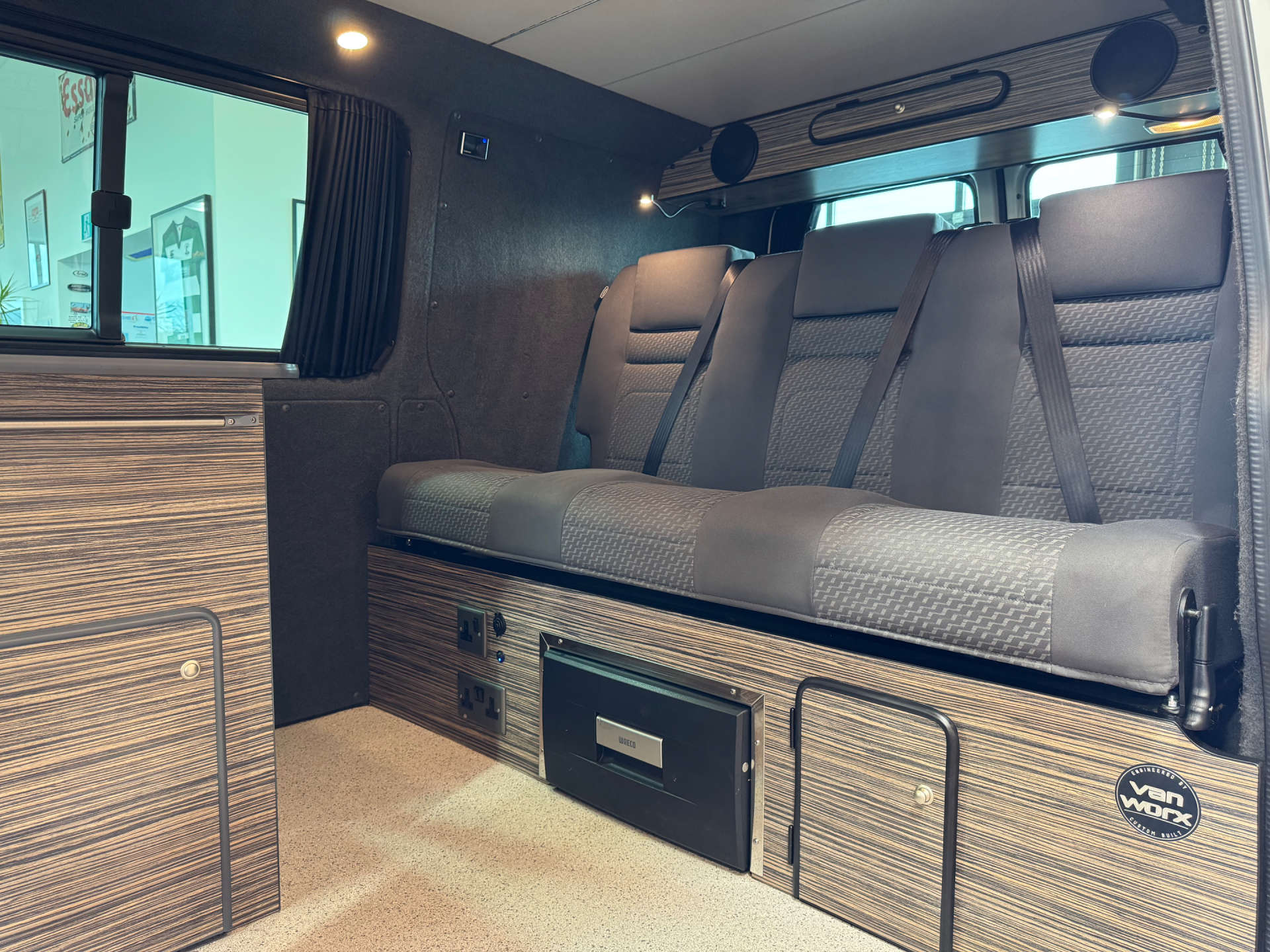 VOLKSWAGEN TRANSPORTER 2.0 Transporter T30 Highline TDI BlueMotion Technology #25