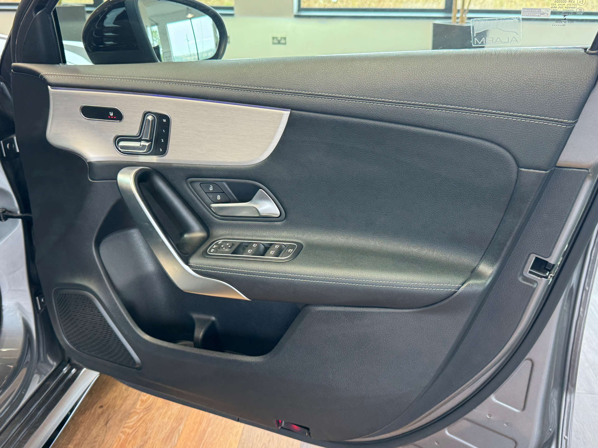 MERCEDES-BENZ A-CLASS 2.0 AMG A 35 Premium+ 4Matic Edition Auto 4WD 5dr #28