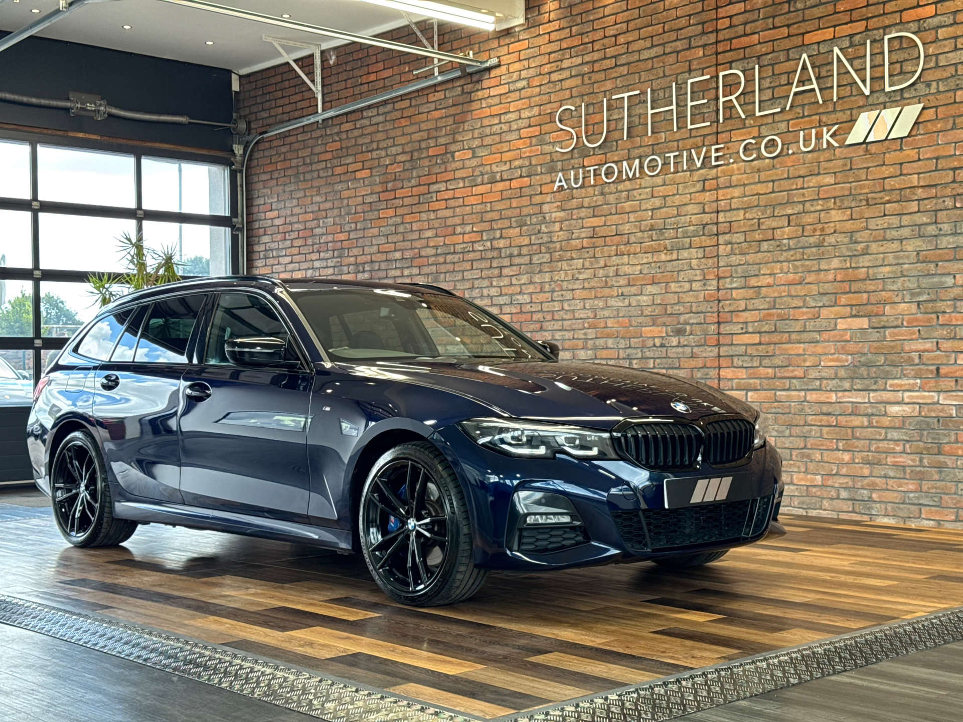 BMW 3 SERIES 2.0 330e M Sport Professional Edition Auto 5dr #4