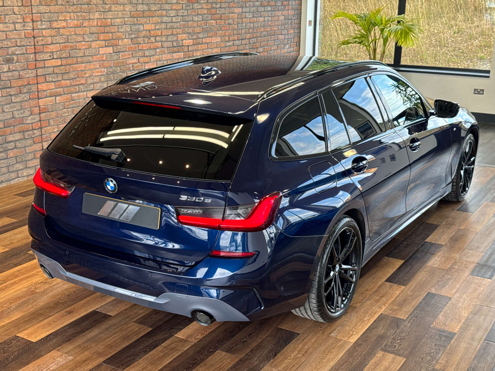 BMW 3 SERIES 2.0 330e M Sport Professional Edition Auto 5dr #7
