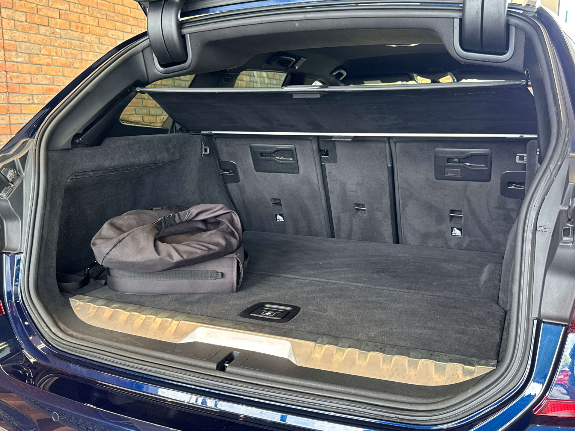 BMW 3 SERIES 2.0 330e M Sport Professional Edition Auto 5dr #17