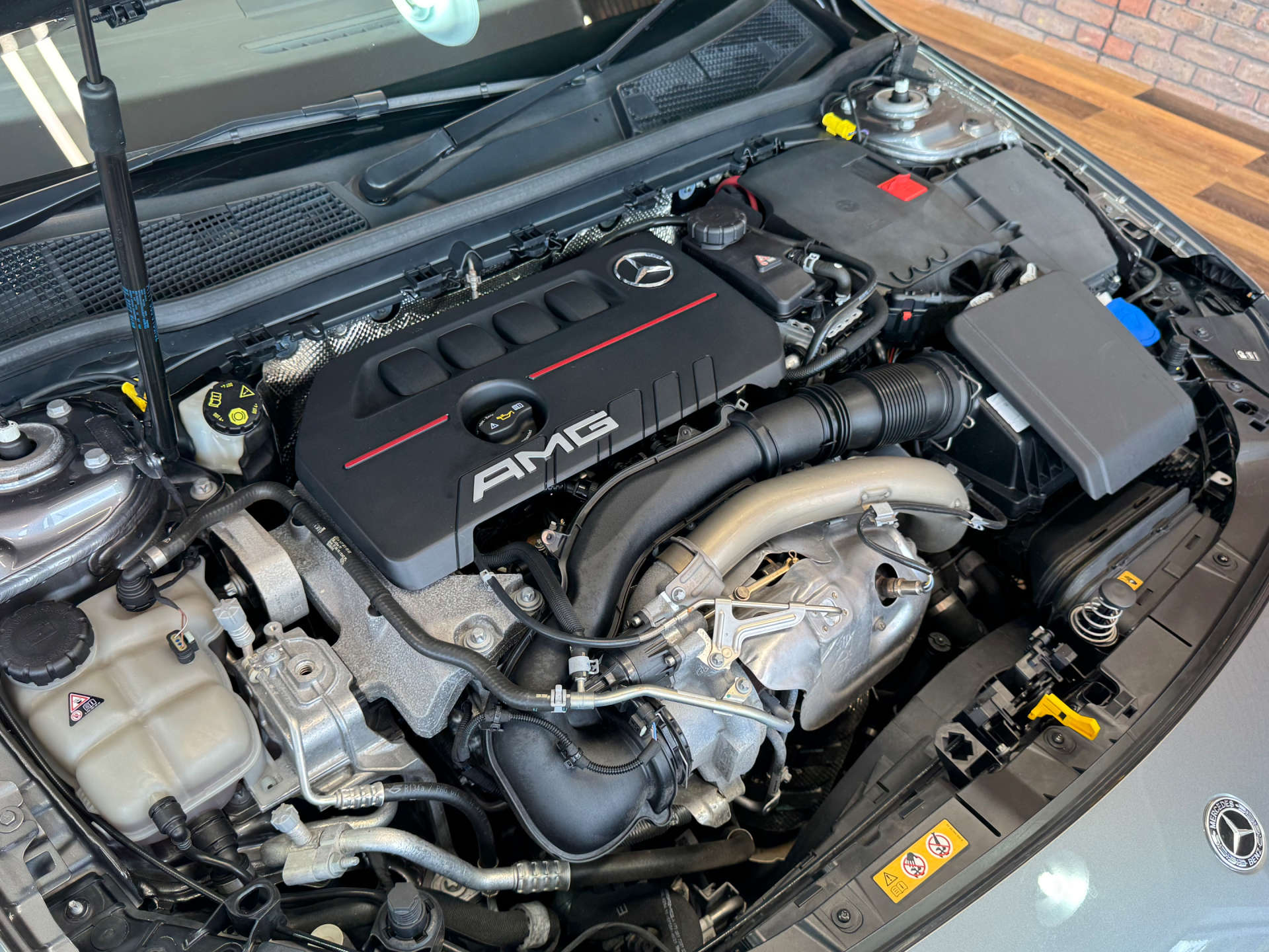 MERCEDES-BENZ A-CLASS 2.0 AMG A 35 Premium+ 4Matic Edition Auto 4WD 5dr #59