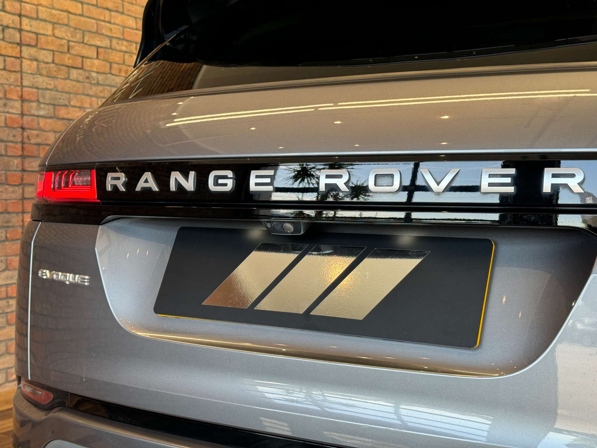 LAND ROVER RANGE ROVER EVOQUE 2.0 Range Rover Evoque SE D MHEV Auto 4WD 5dr #22
