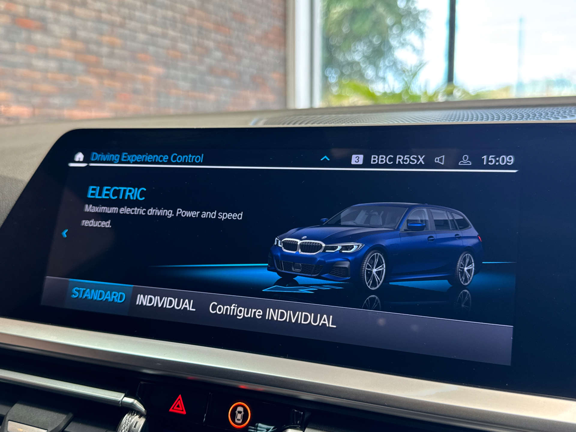 BMW 3 SERIES 2.0 330e M Sport Professional Edition Auto 5dr #32