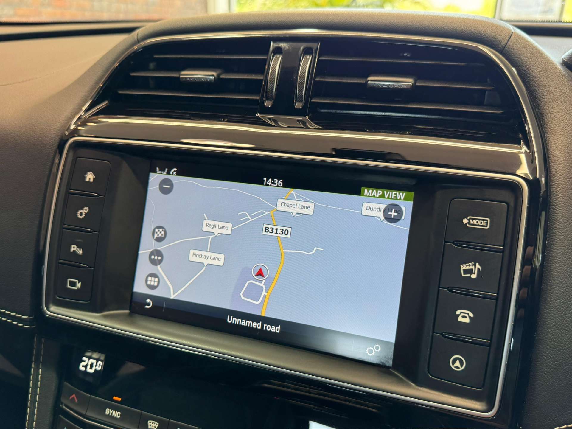 JAGUAR F-PACE 2.0 F-PACE R-Sport AWD D Auto 4WD 5dr #37