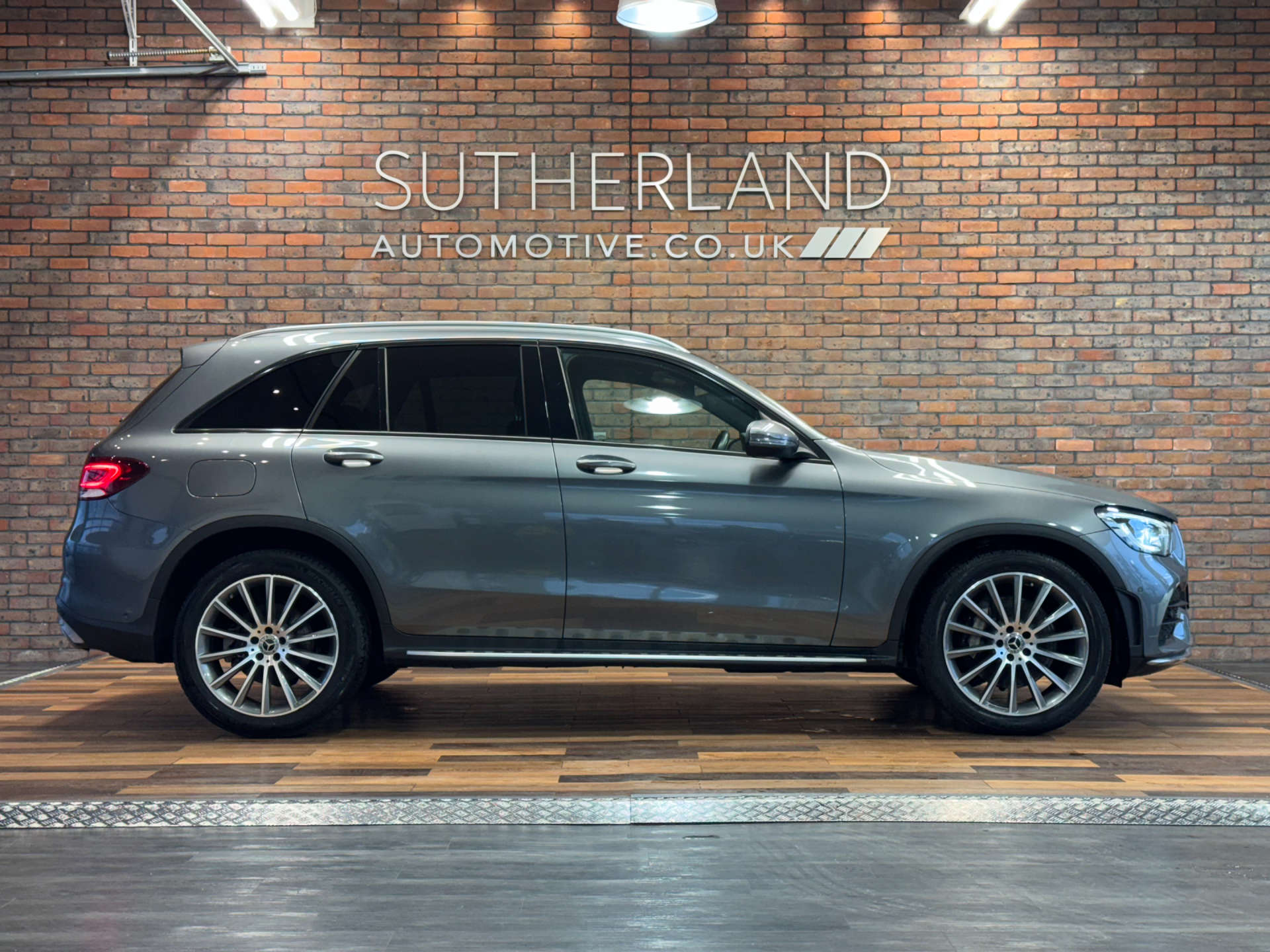 MERCEDES-BENZ GLC 2.0 GLC 220 D 4Matic AMG Line Premium Auto 4WD 5dr #12