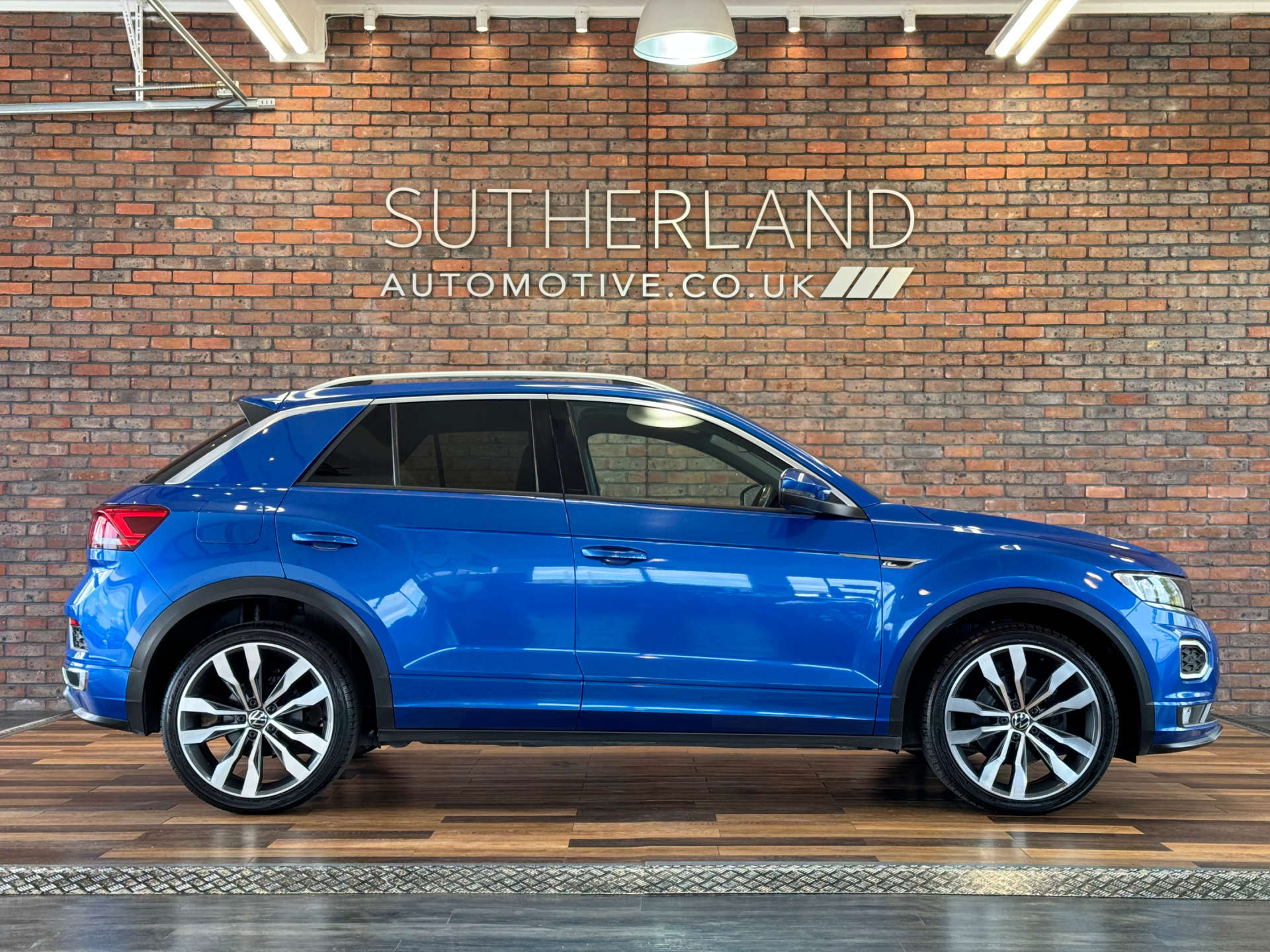 VOLKSWAGEN T-ROC 1.5 T-Roc R-Line TSi Evo 5dr #2