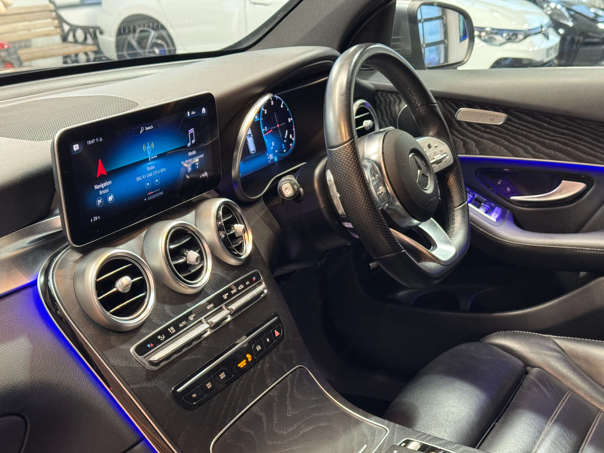 MERCEDES-BENZ GLC 2.0 GLC 220 D 4Matic AMG Line Premium Auto 4WD 5dr #36