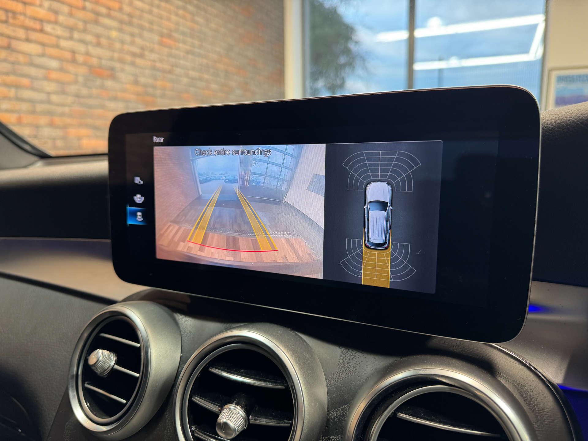 MERCEDES-BENZ GLC 2.0 GLC 220 D 4Matic AMG Line Premium Auto 4WD 5dr #42