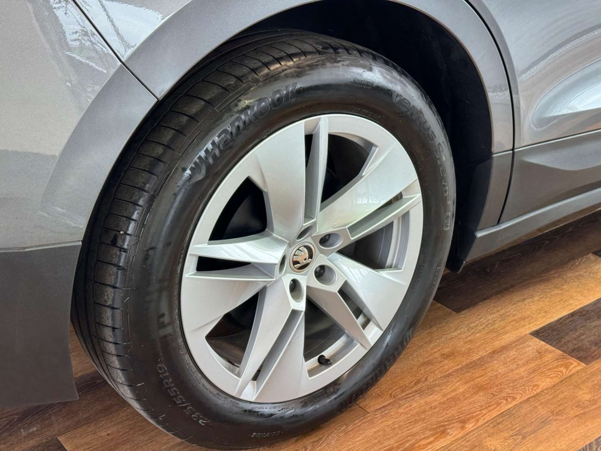 SKODA ENYAQ Enyaq IV 60 5dr #27