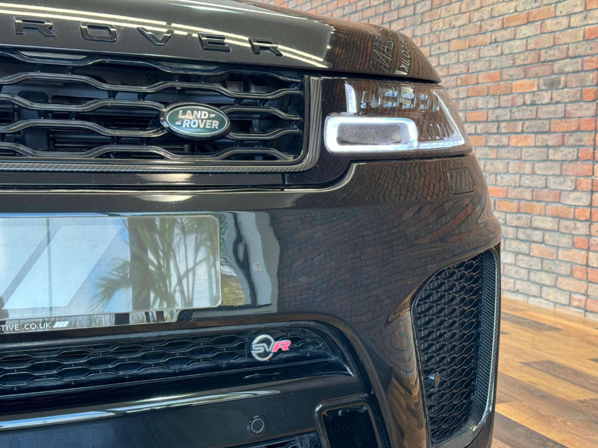LAND ROVER RANGE ROVER SPORT 5.0 Range Rover Sport SVR S/C Auto 4WD 5dr #19
