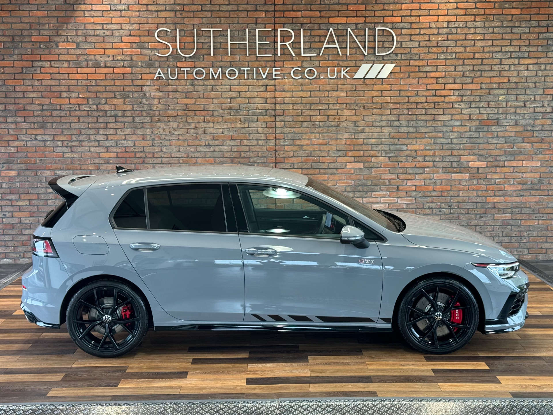VOLKSWAGEN GOLF 2.0 Golf GTi Clubsport TSi Semi-Auto 5dr #3