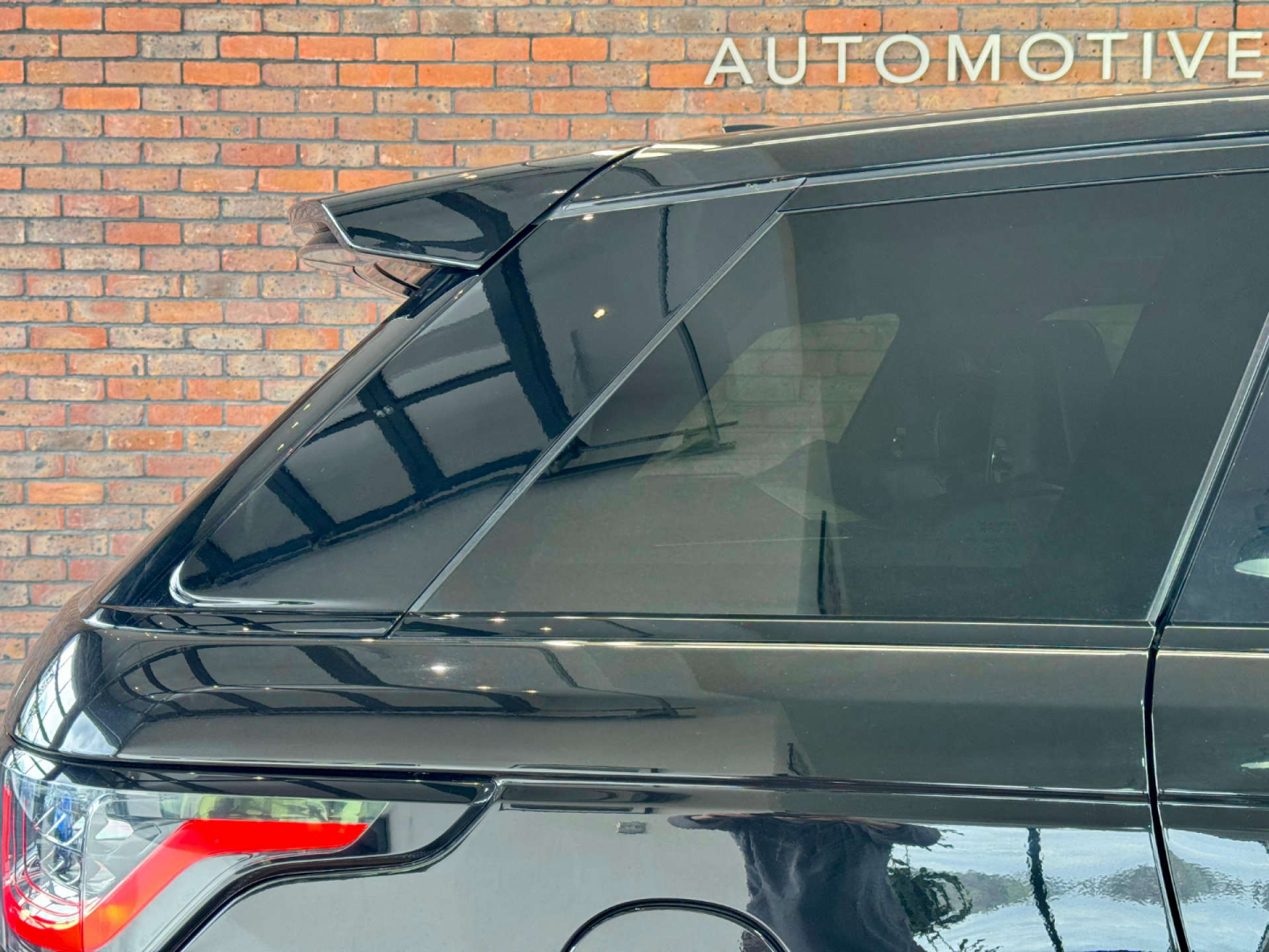 LAND ROVER RANGE ROVER SPORT 5.0 Range Rover Sport SVR S/C Auto 4WD 5dr #29