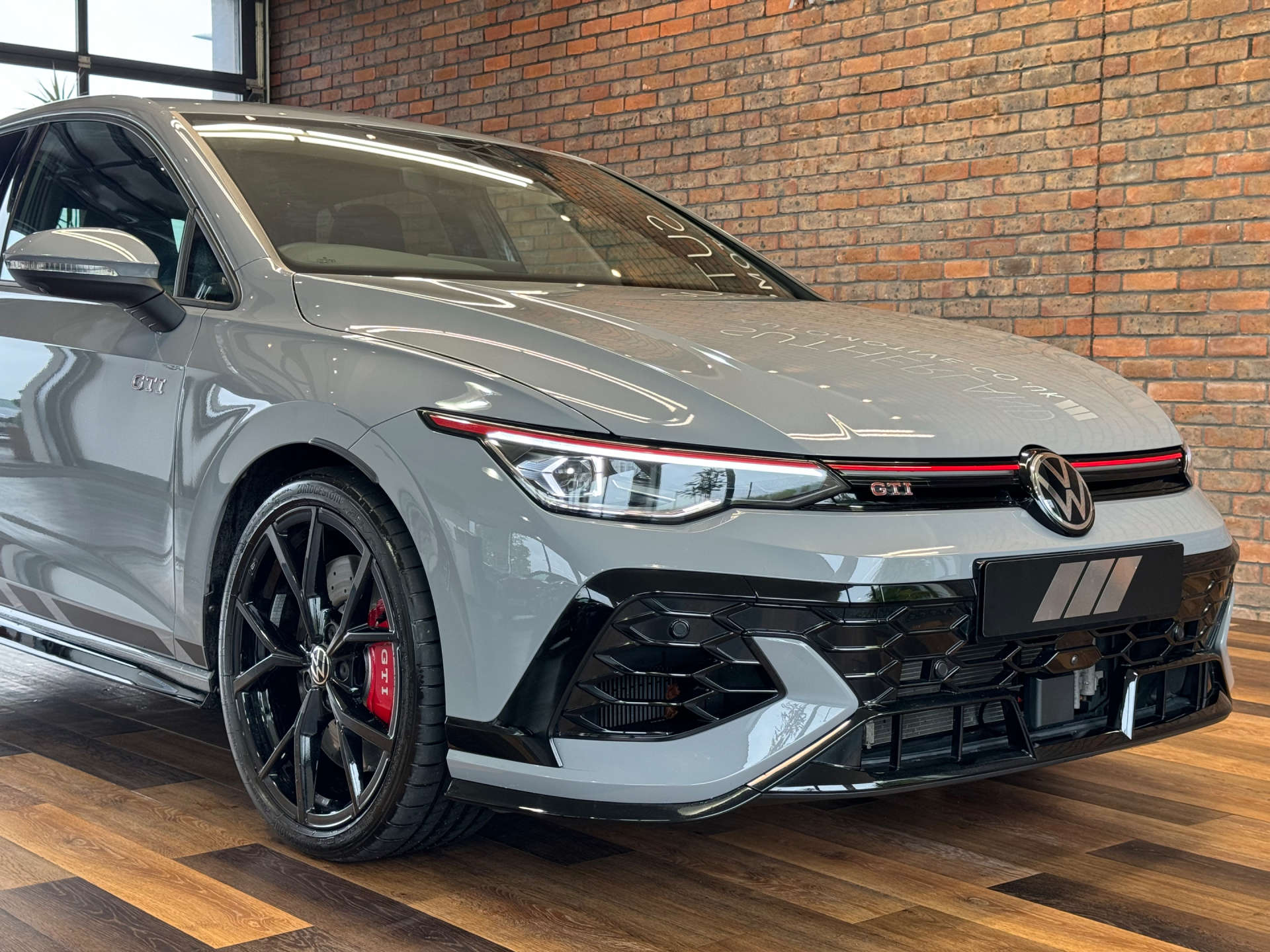 VOLKSWAGEN GOLF 2.0 Golf GTi Clubsport TSi Semi-Auto 5dr #12