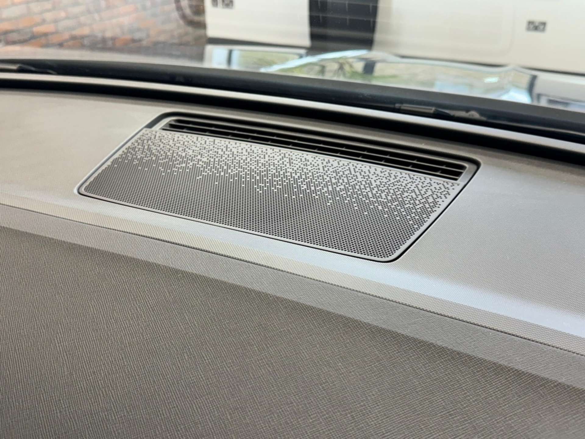 SKODA ENYAQ Enyaq IV 60 5dr #56