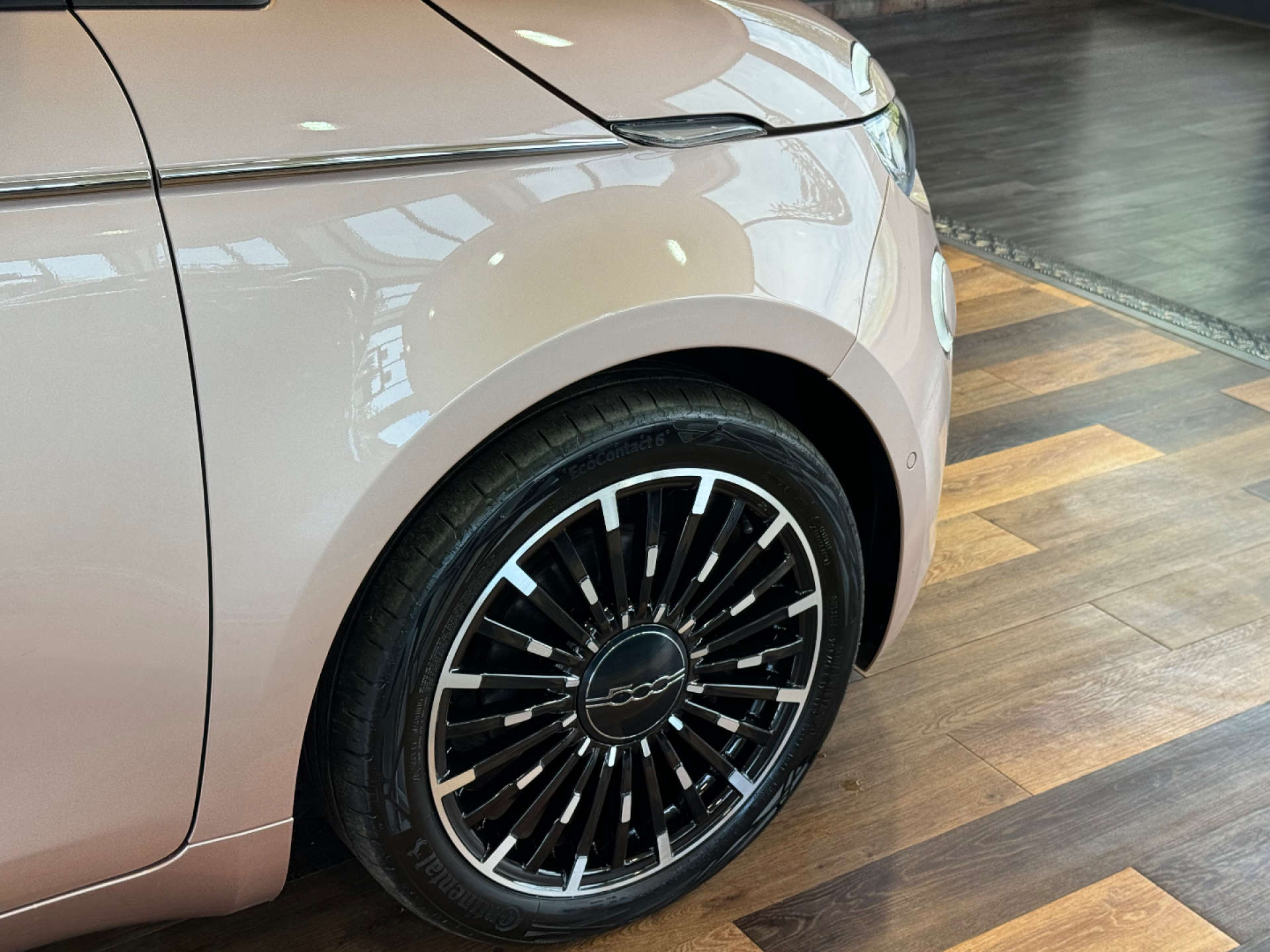 FIAT 500 500e La Prima 2dr #20