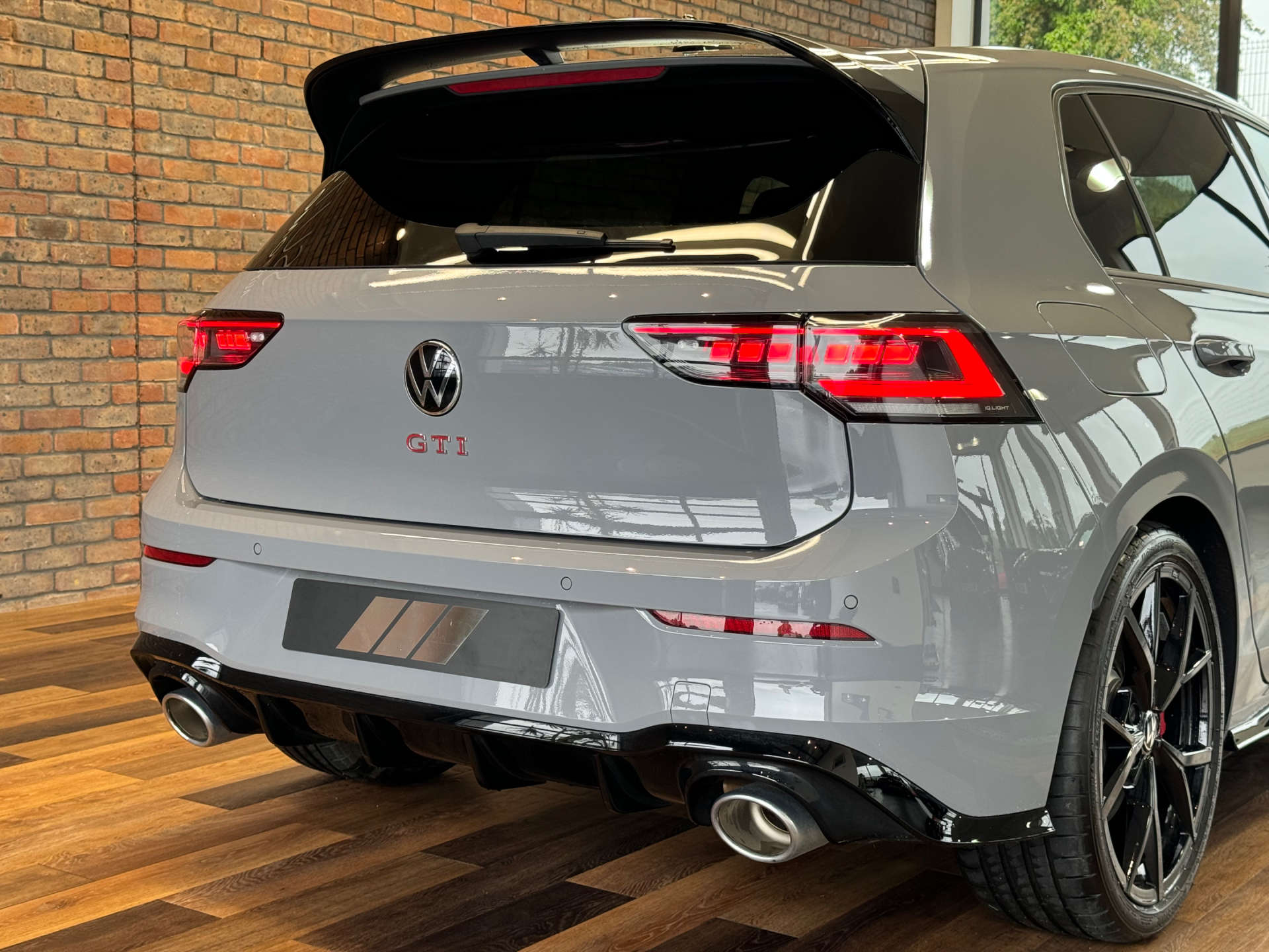 VOLKSWAGEN GOLF 2.0 Golf GTi Clubsport TSi Semi-Auto 5dr #20