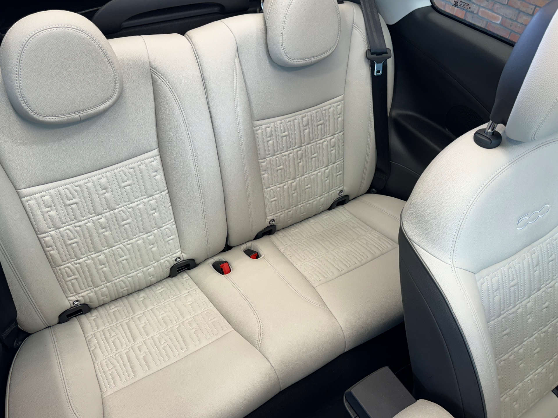 FIAT 500 500e La Prima 2dr #32
