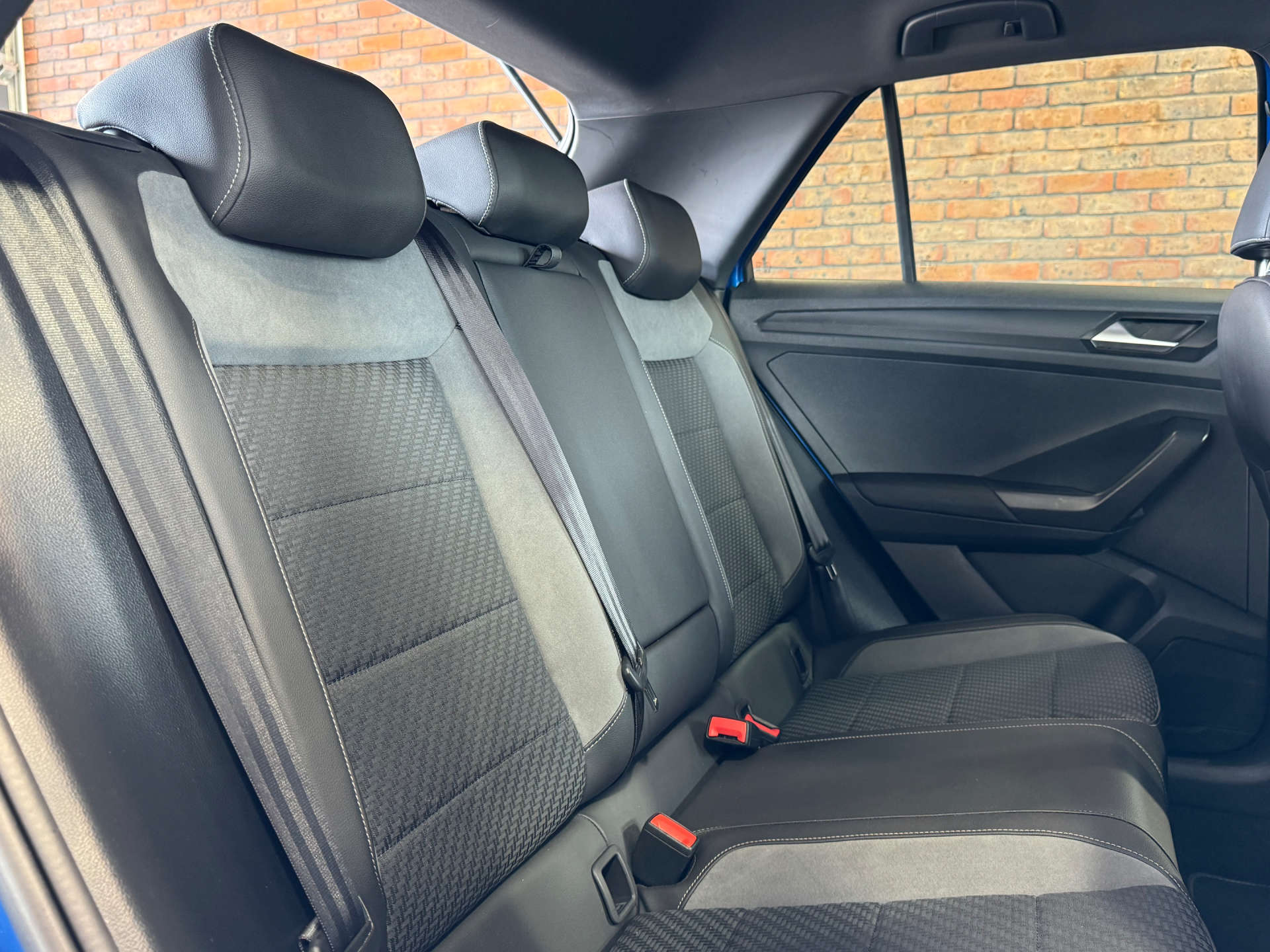 VOLKSWAGEN T-ROC 1.5 T-Roc R-Line TSi Evo 5dr #28