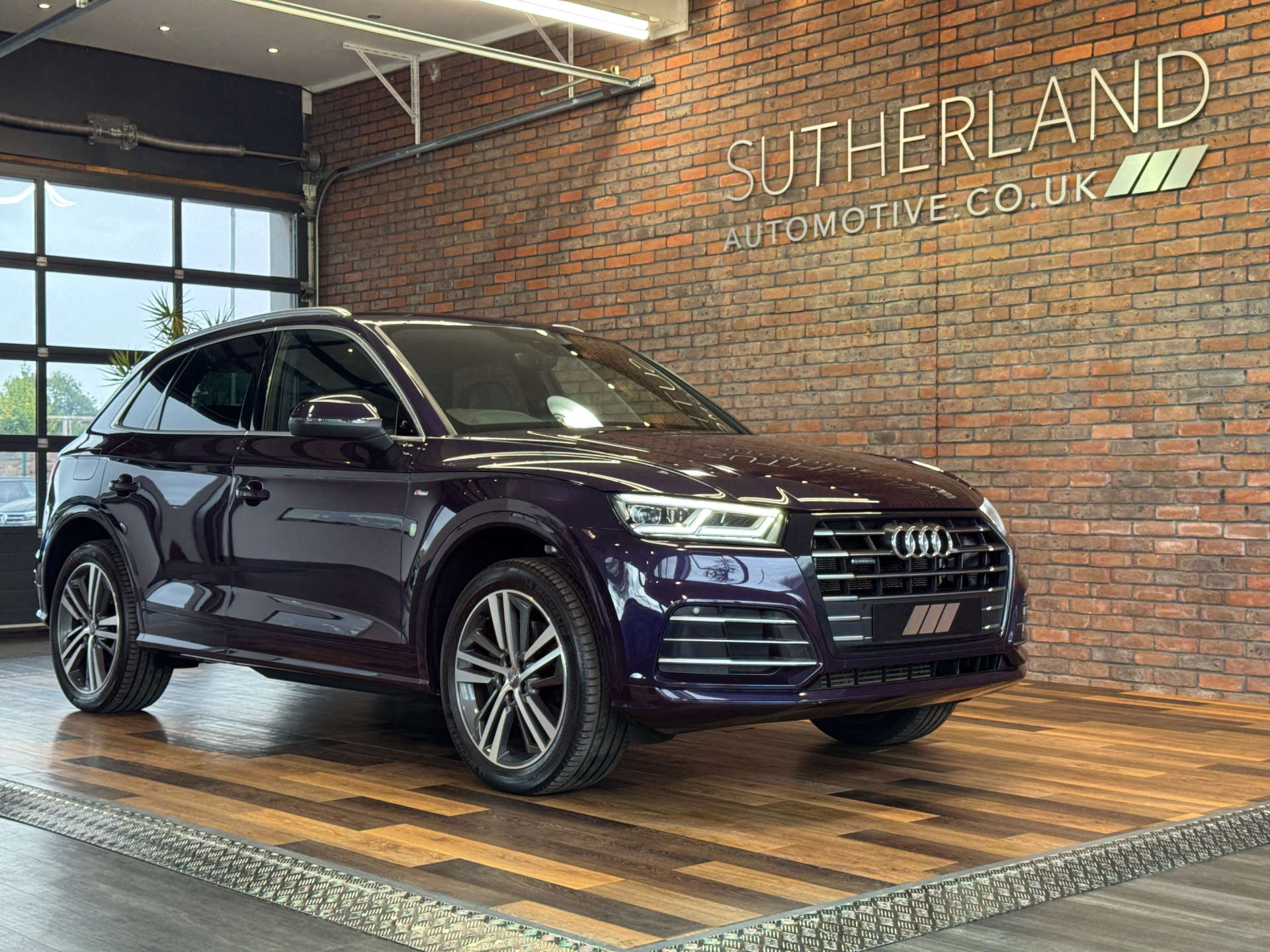 AUDI Q5 2.0 Q5 PHEV S Line Competition 55 TFSI E Quattro Semi-Auto 4WD 5dr #4