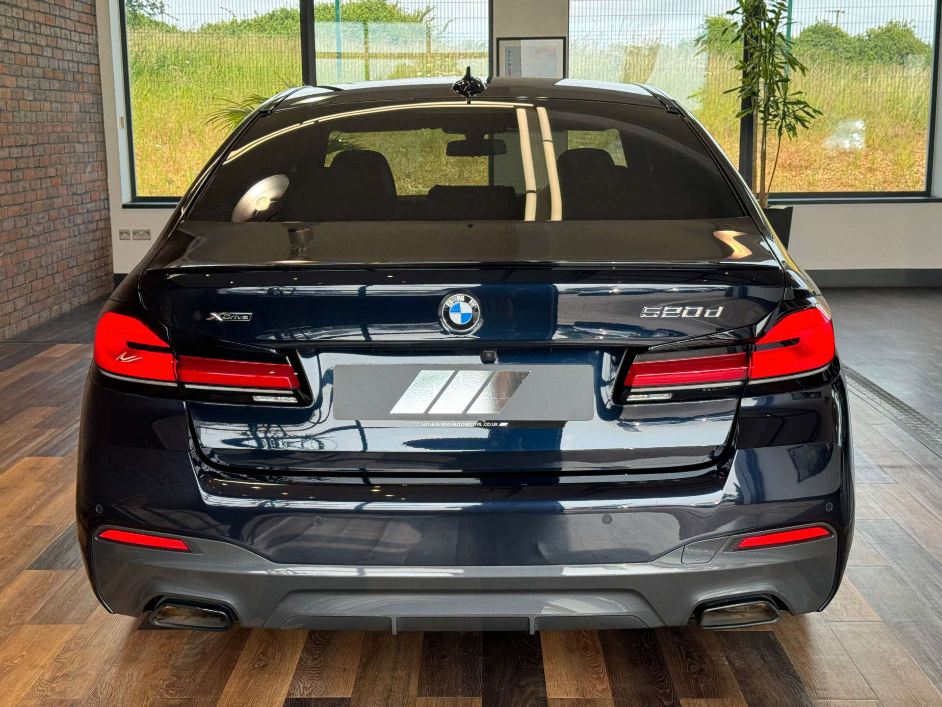 BMW 5 SERIES 2.0 520d xDrive M Sport MHEV Auto 4WD 4dr #8