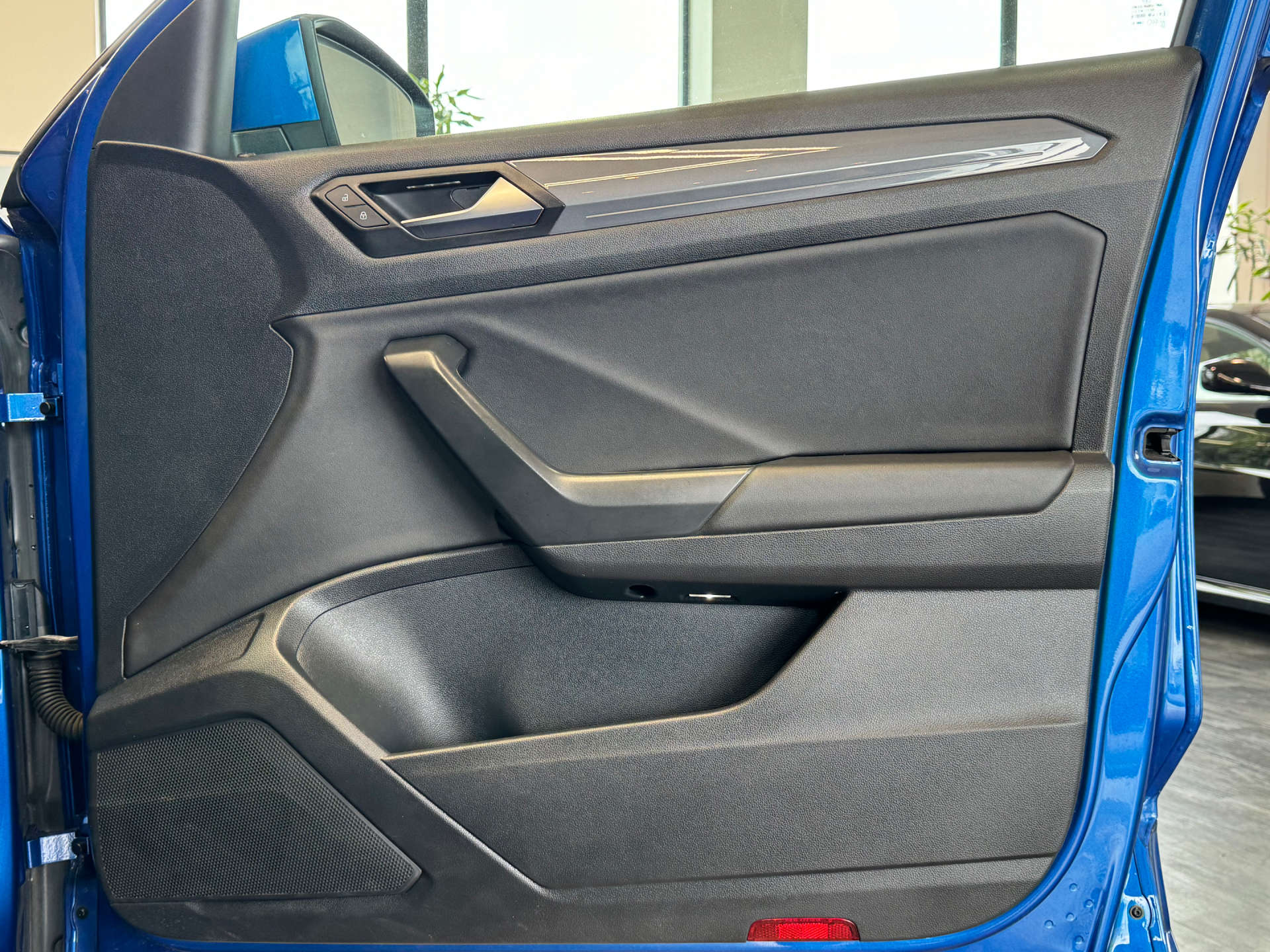 VOLKSWAGEN T-ROC 1.5 T-Roc R-Line TSi Evo 5dr #40