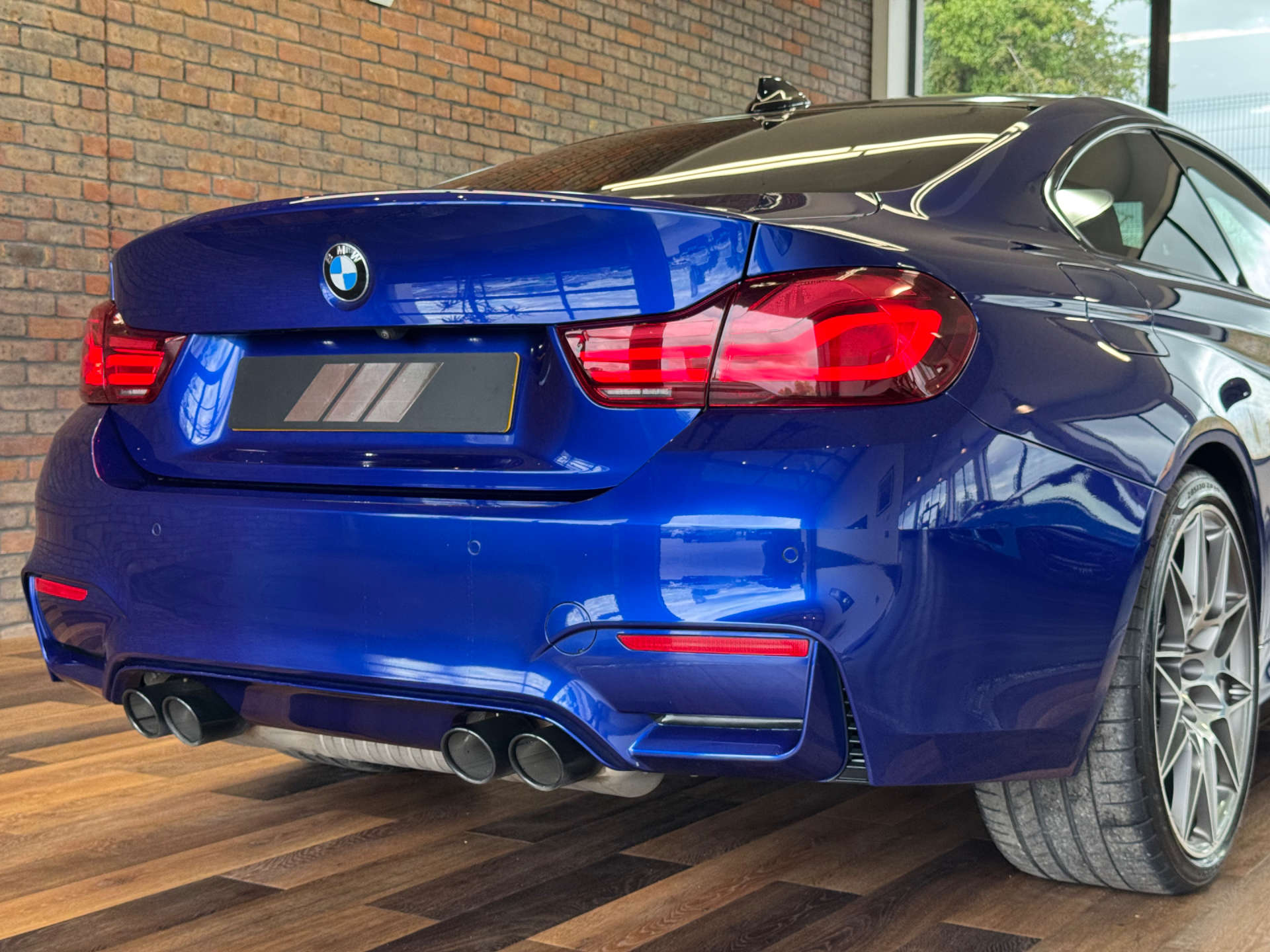 BMW 4 SERIES 3.0 M4 Competition Edition Package Semi-Auto 2dr #17