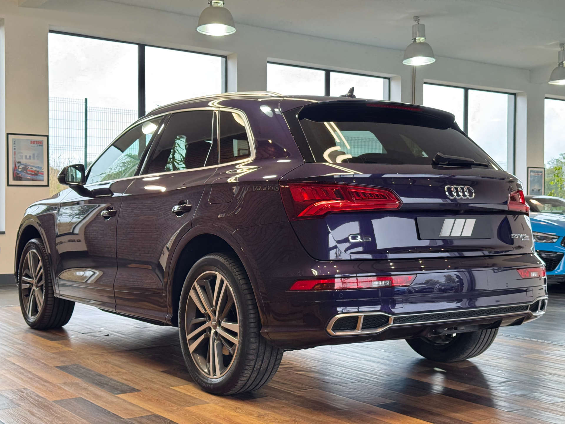 AUDI Q5 2.0 Q5 PHEV S Line Competition 55 TFSI E Quattro Semi-Auto 4WD 5dr #9