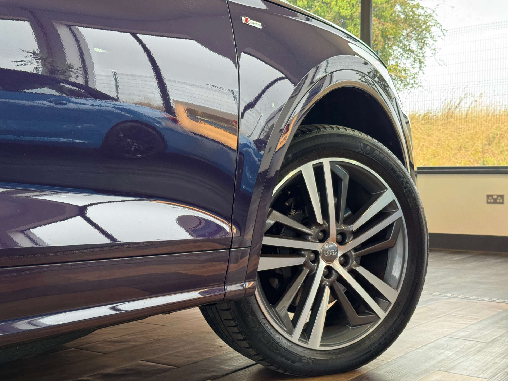 AUDI Q5 2.0 Q5 PHEV S Line Competition 55 TFSI E Quattro Semi-Auto 4WD 5dr #15